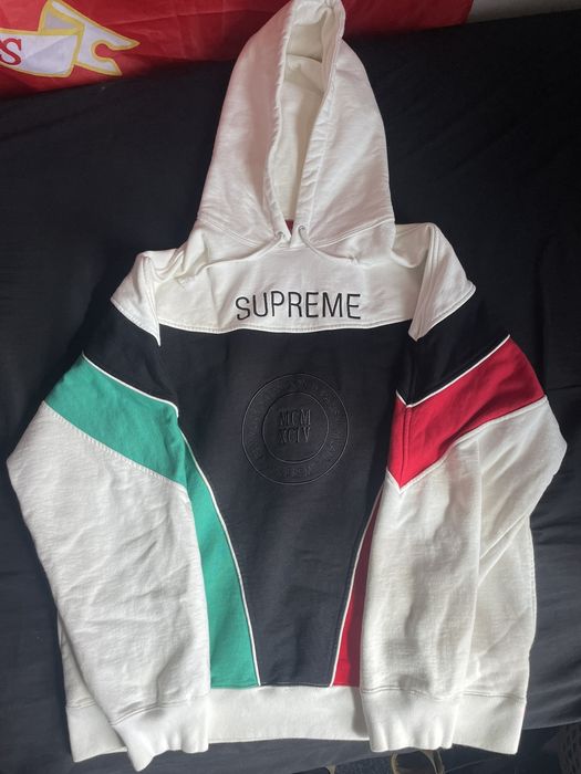 Supreme world famous online hoodie