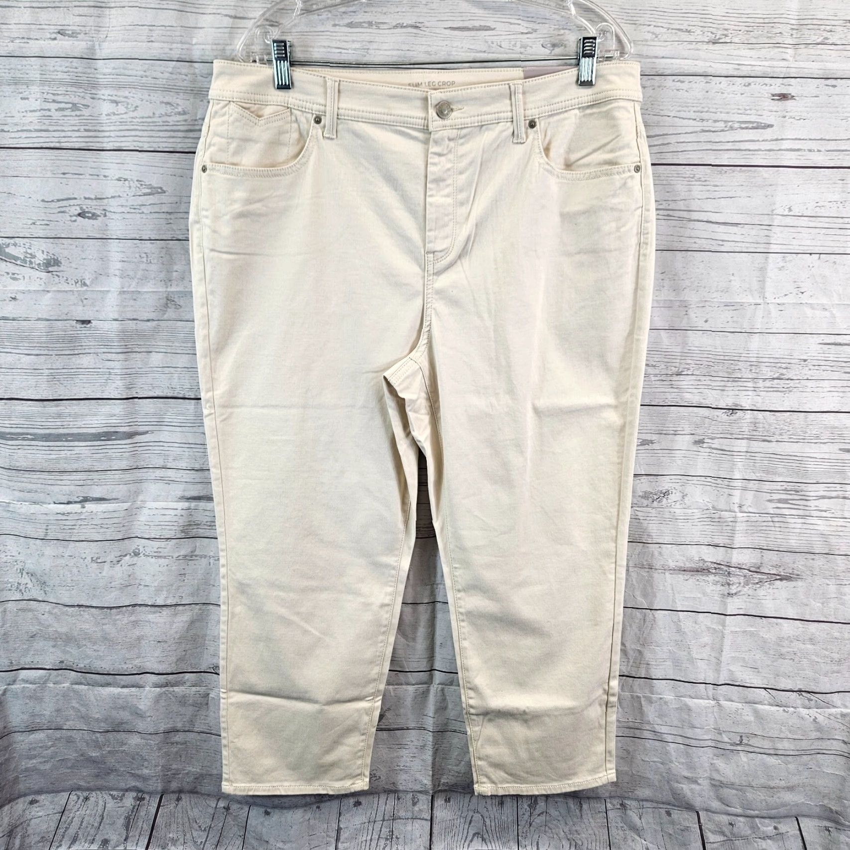 Vintage Chico's Womens Slim Crop Pants Sz 14 Natural Ivory High Rise Cotton Blend Cropped Pants Women 14 W Mens Girls Boys Size 36" / US 14 / IT 50 - 2 Thumbnail