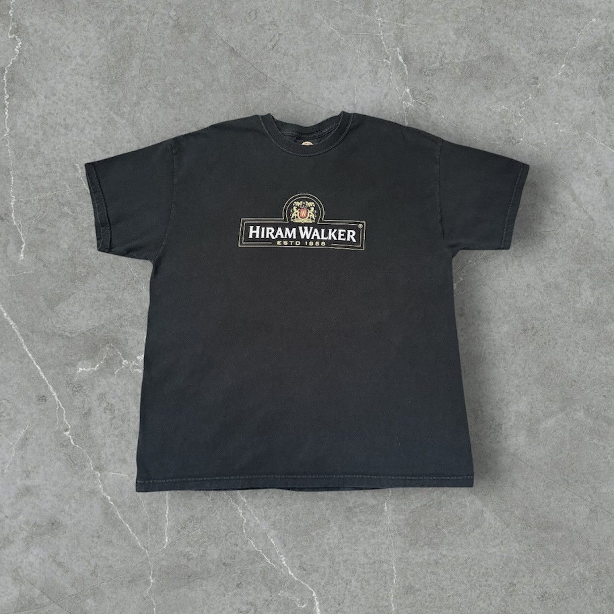 Other Vintage Hiram Walker Liquor Promo Faded Black Tee Size US XL / EU 56 / 4 - 1 Thumbnail