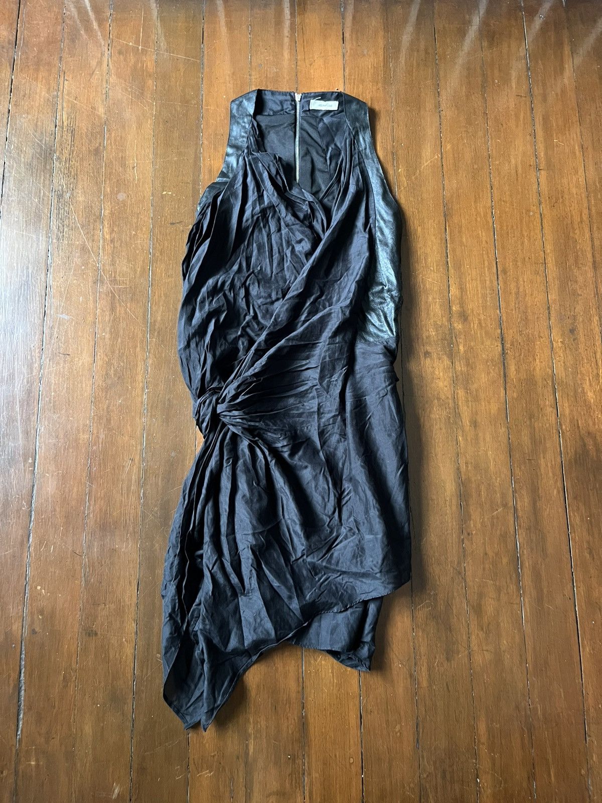 Helmut Lang Helmut Lang SS21 Asymmetrical Dress Size XS / US 0-2 / IT 36-38 - 1 Thumbnail