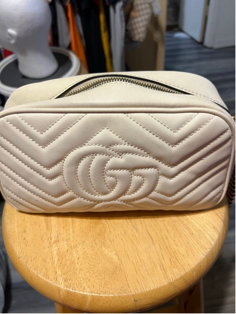 Gucci Women's Gucci GG Crossbody Bag One Size Beige Gold Size ONE SIZE - 3 Thumbnail