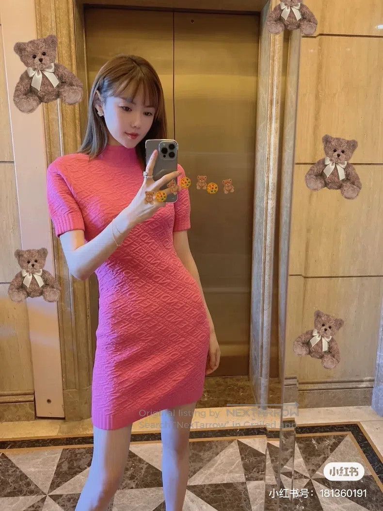 Fendi Fendi Capsule pink dress, slim fit Size XXS / US 00 / IT 34 - 8 Thumbnail