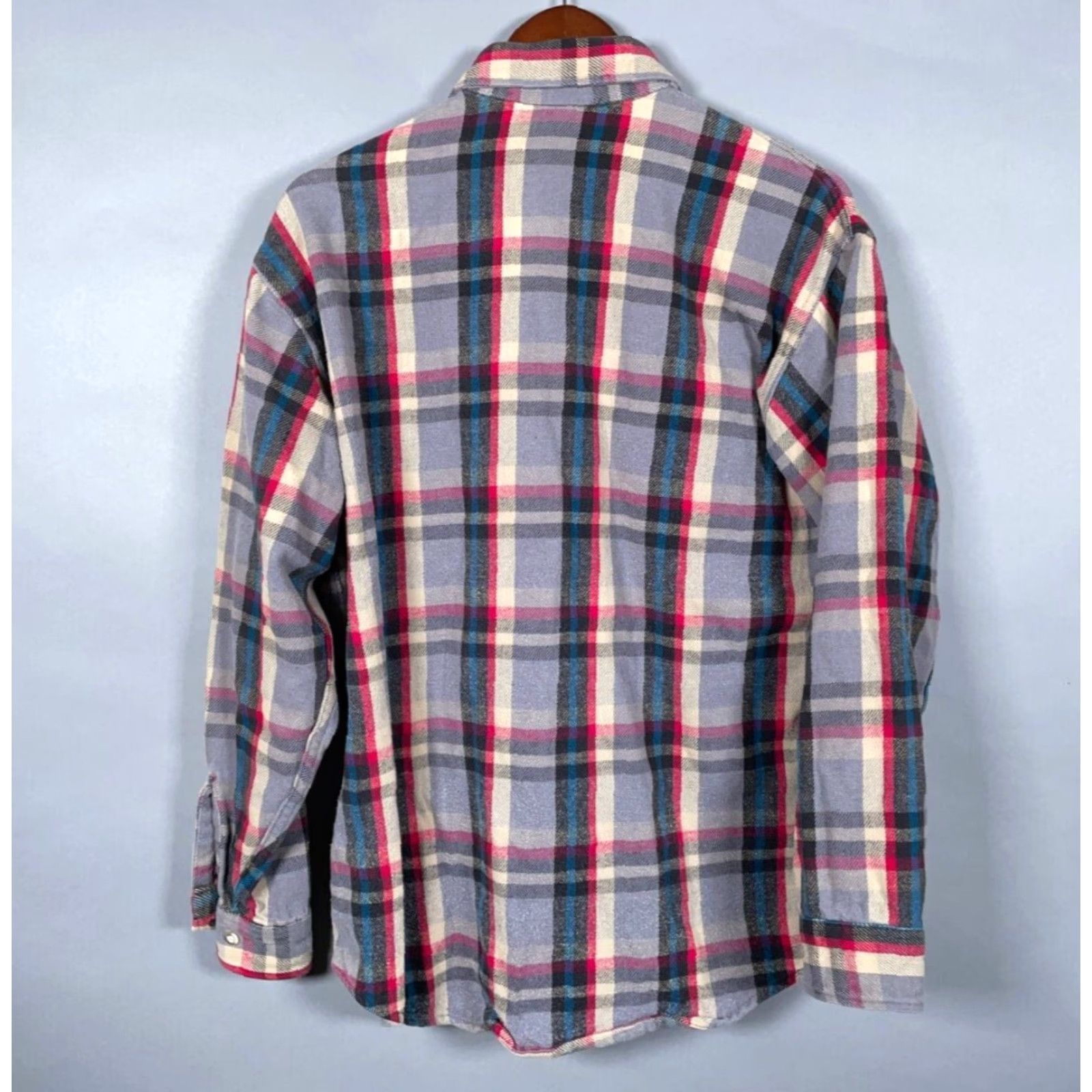 Vintage VINTAGE St. John's Bay 90s Flannel Shirt Adult Large Gray Red Plaid Grunge Workwear Mens Size US L / EU 52-54 / 3 - 3 Thumbnail