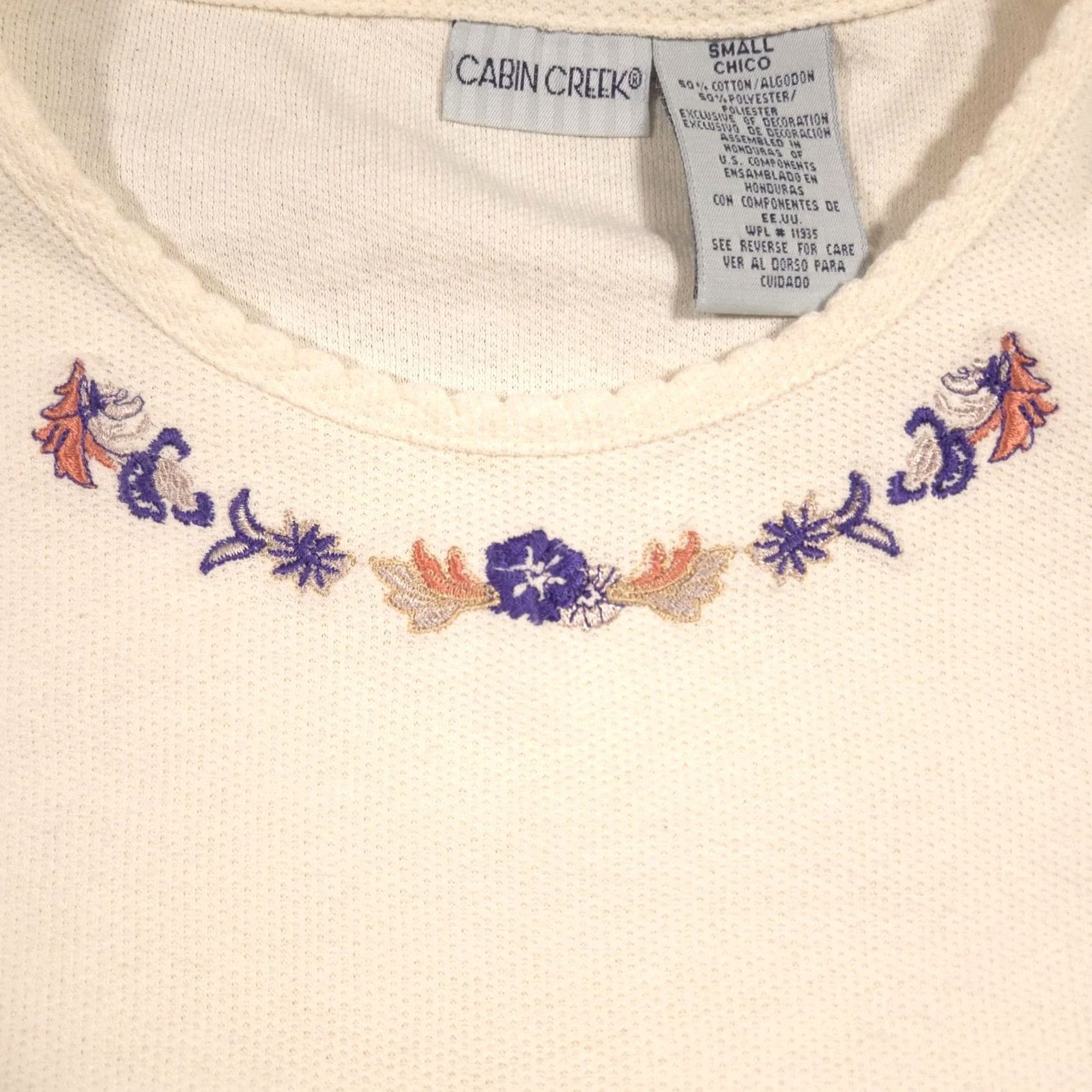 Vintage VINTAGE Cabin Creek Shirt Womens Small Ivory Floral Embroidered Thermal Long Sleeve Top Size S / US 4 / IT 40 - 3 Thumbnail