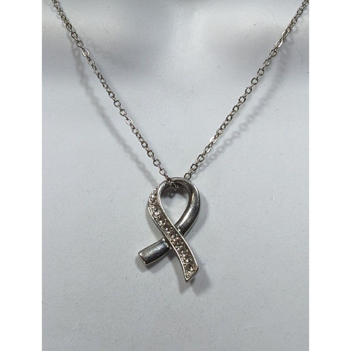 Other Elegant Ribbon Pendant Silver Tone With Rhinestone Accents Size ONE SIZE - 4 Thumbnail