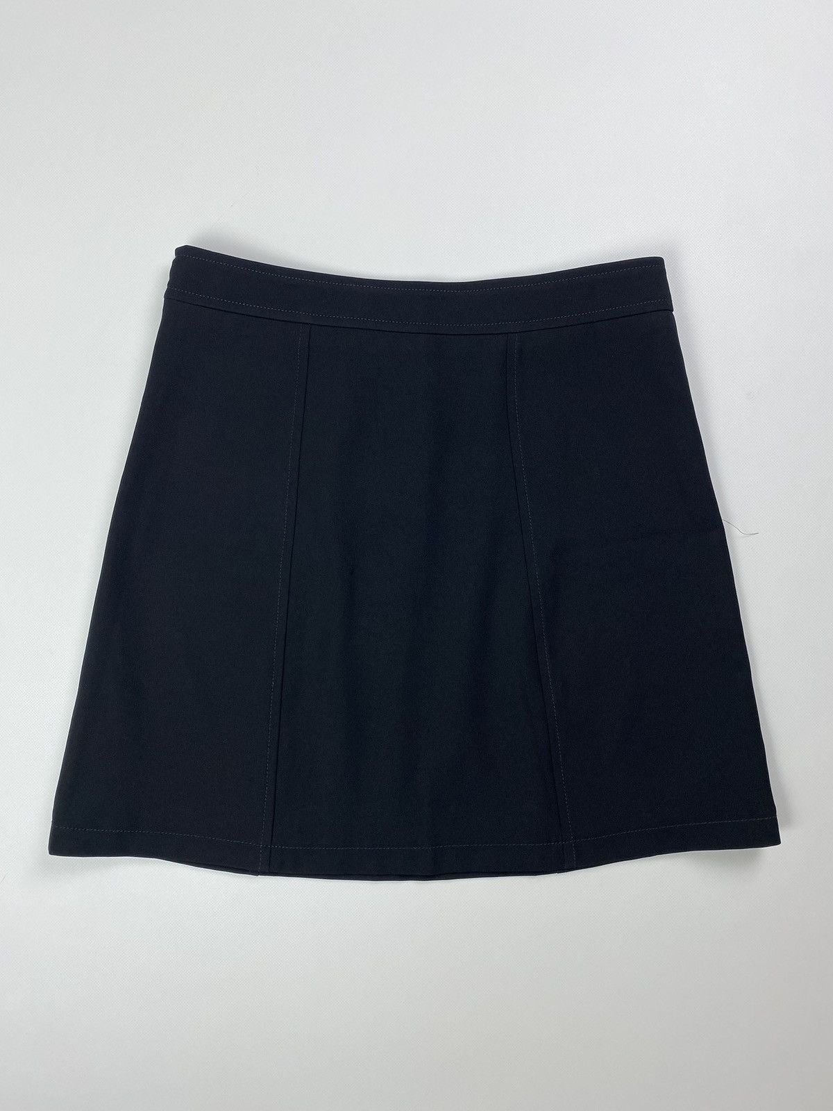 image of Lv Louis Vuitton Uniforms Ladies Skirt Size 38 / M in Black, Women's