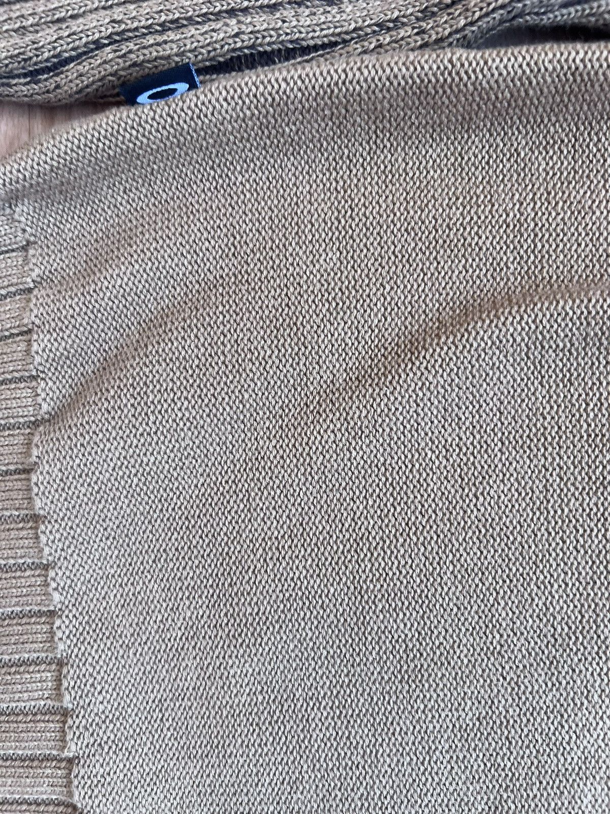 Oakley Vintage Oakley Sweater Big Central Logo Men’s Brown Size M Size US M / EU 48-50 / 2 - 7 Thumbnail