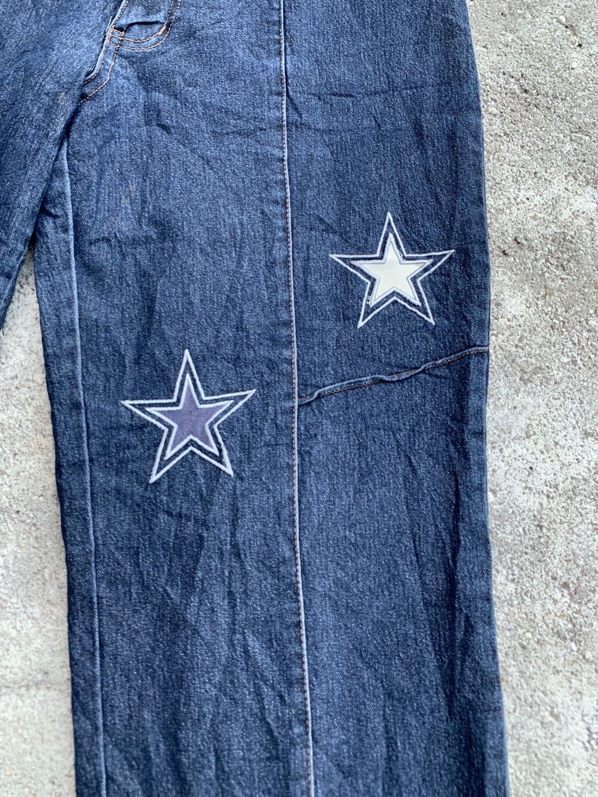 Other Japanese Brand Star Patches Embroidered Denim Pants W30 Size US 30 / EU 46 - 3 Thumbnail
