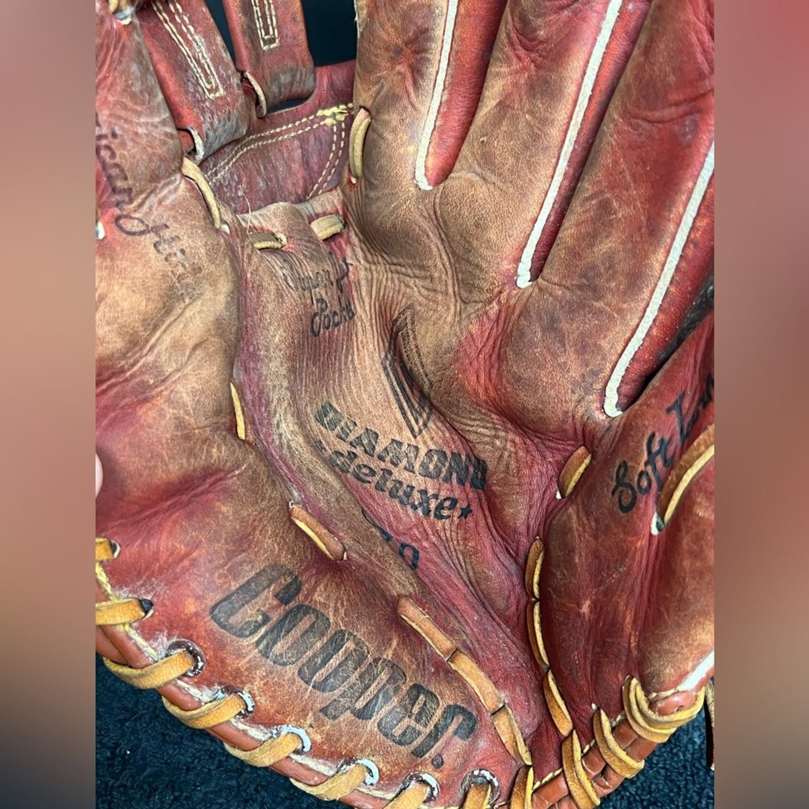 Cooper Cooper Diamond Deluxe 670 Baseball Glove RHT RIGHT HAND Size ONE SIZE - 8 Thumbnail