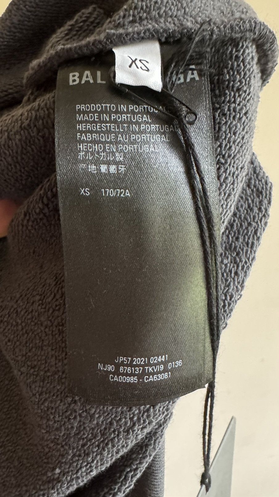 Balenciaga Balenciaga dark grey political sweat shorts Size US 31 - 4 Thumbnail