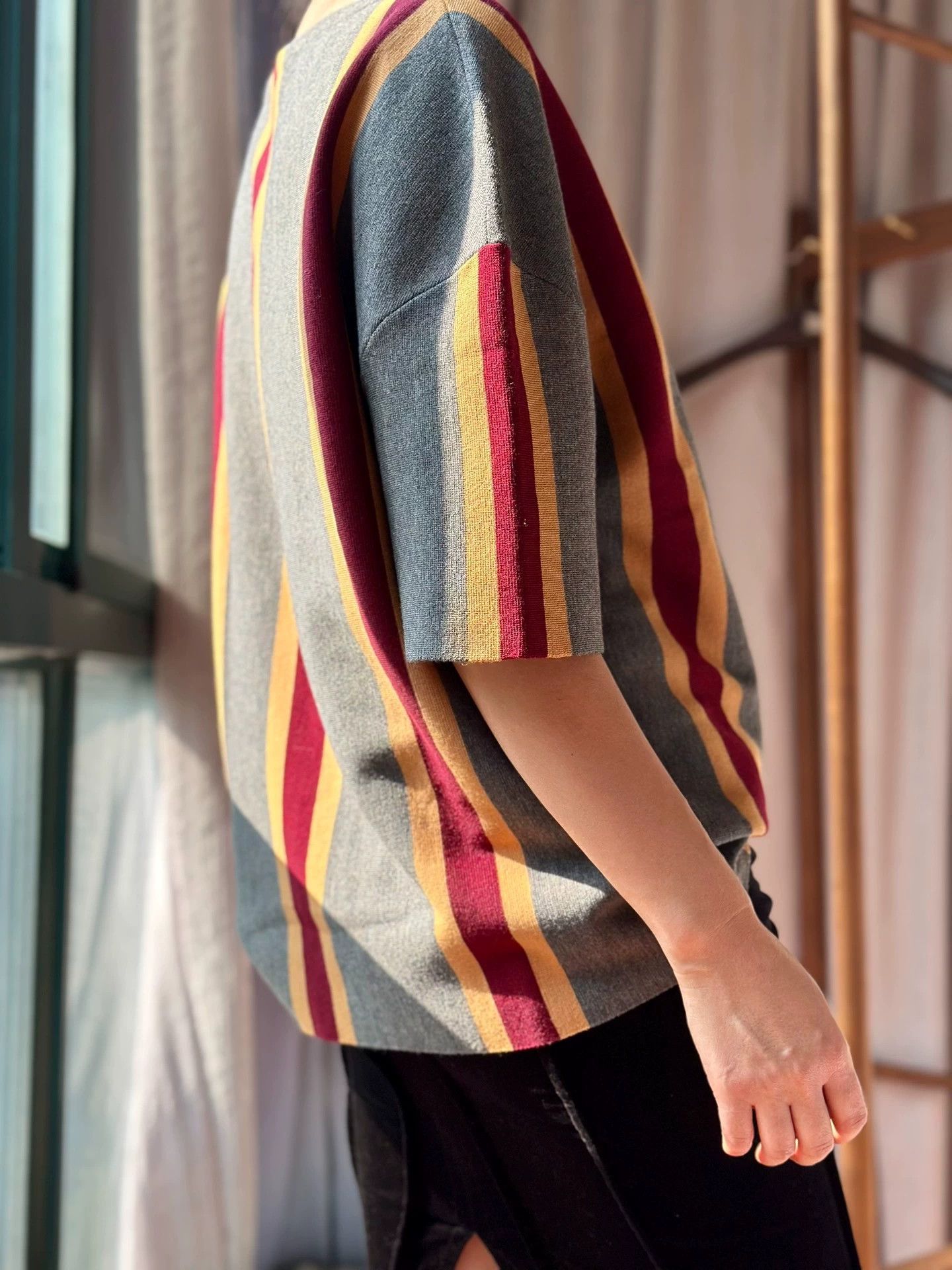 Dries Van Noten Dries Van Noten Women's 99 New Wool Sweater S Size S / US 4 / IT 40 - 1 Thumbnail