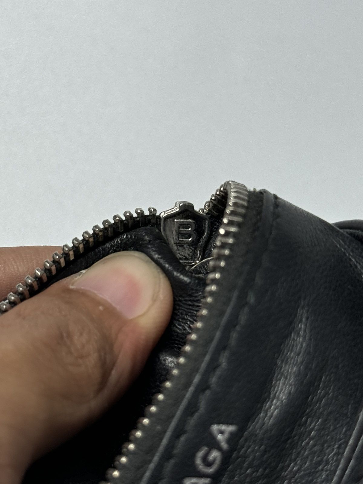 Balenciaga Black Leather Everyday Chain Shoulder Bag