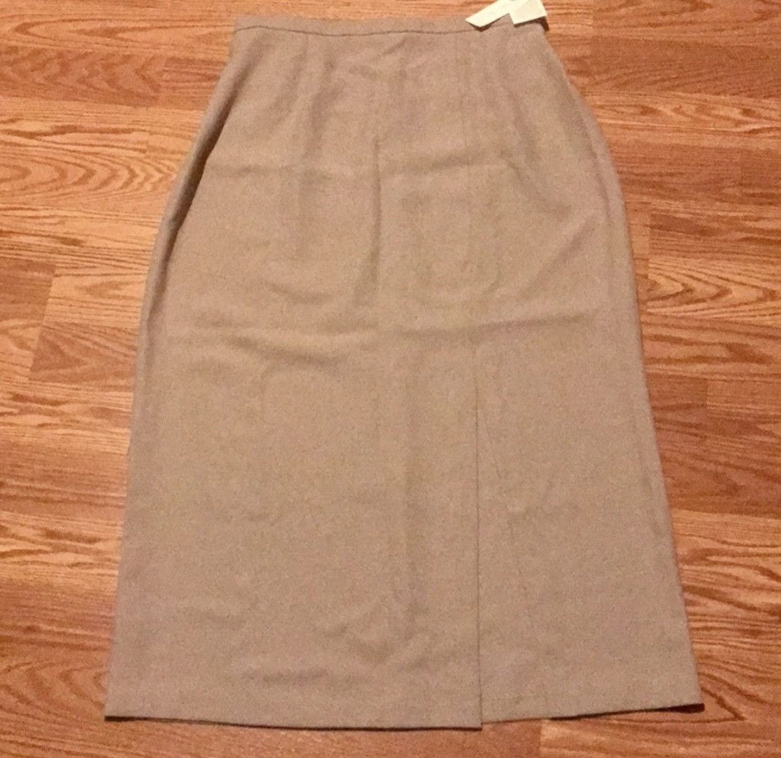 Other LA MODA KHAKI HIGH FRONT SLIT SKIRT SIZE 16 Size 38" / US 16 / IT 52 - 1 Thumbnail