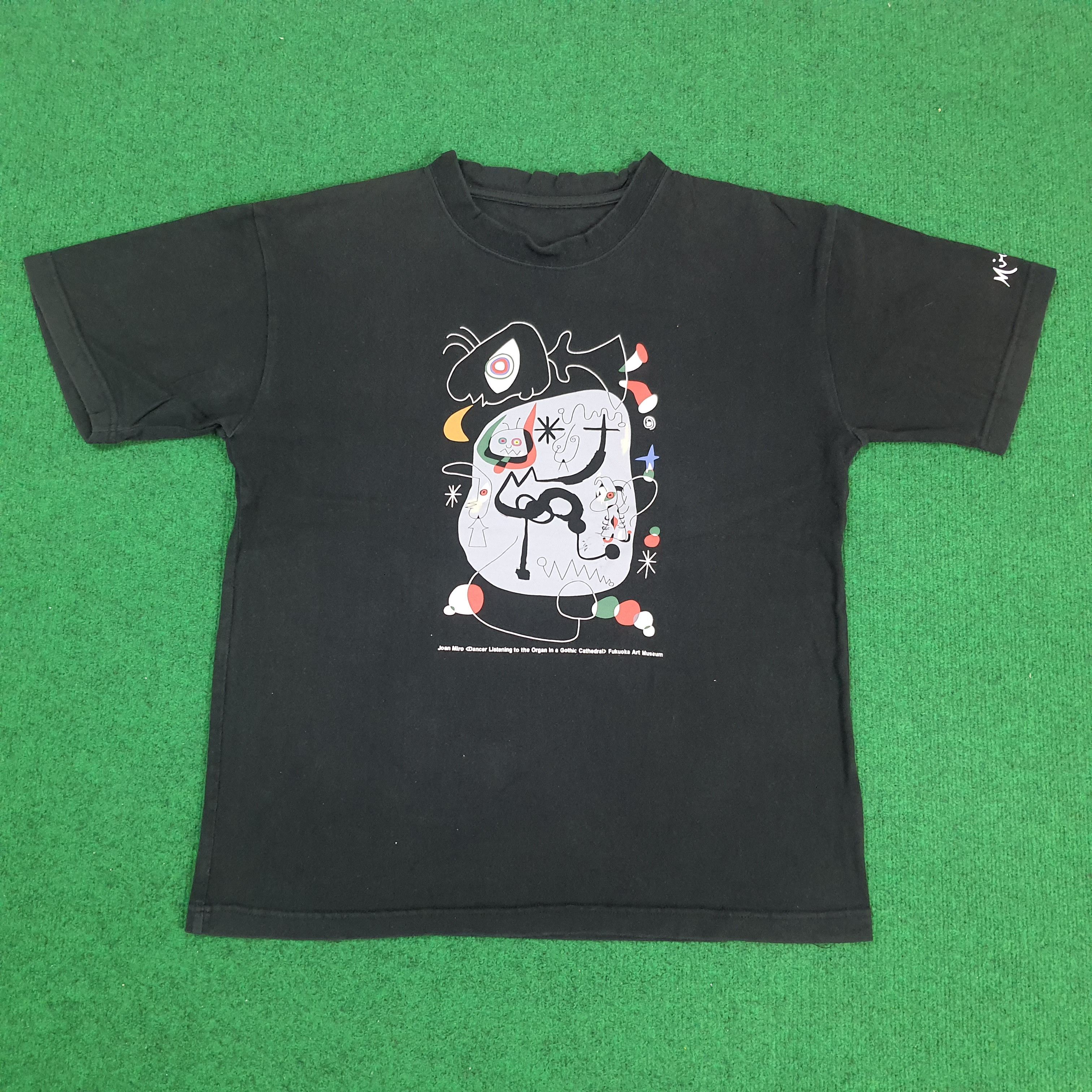 Vintage Vintage Joan Miro Fukuoka Art Exhibition Tshirt Size US L / EU 52-54 / 3 - 1 Thumbnail