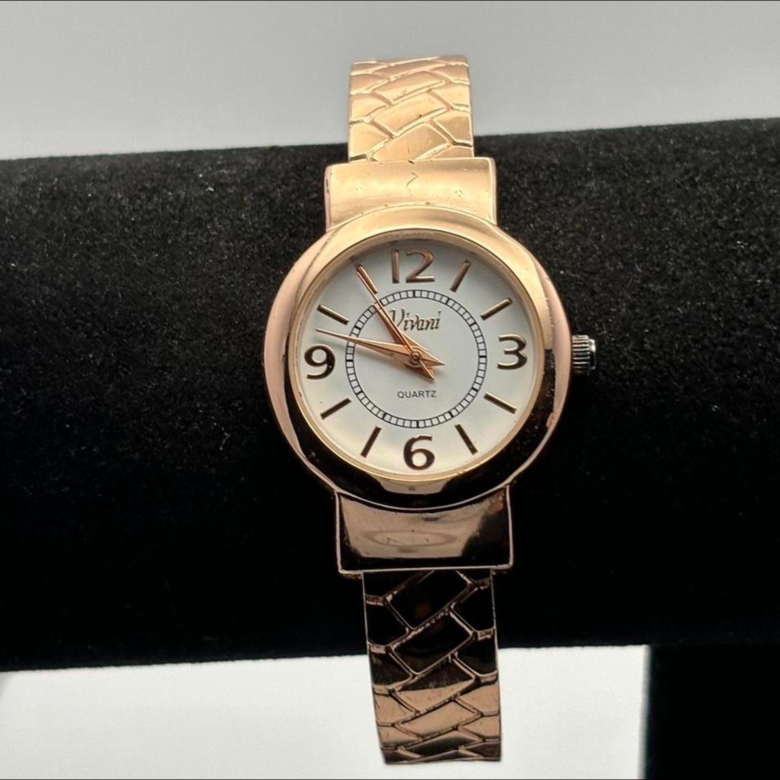 Other Gold Quartz Watch Size ONE SIZE - 1 Thumbnail