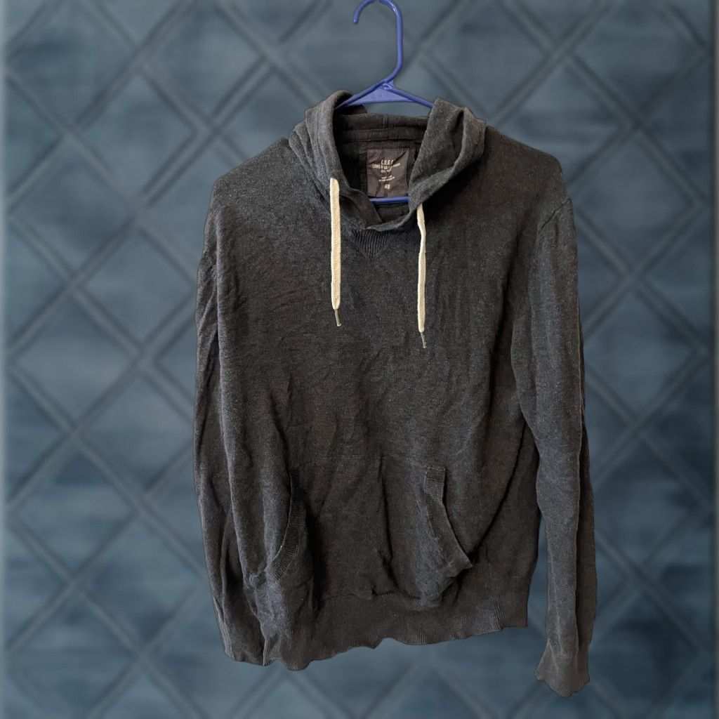 H&M H&M Hoodie Mens LOGG Dark Gray Large Drawstring Front Pockets All Seasons Hooded Pockets Fall Mens Size US L / EU 52-54 / 3 - 1 Thumbnail