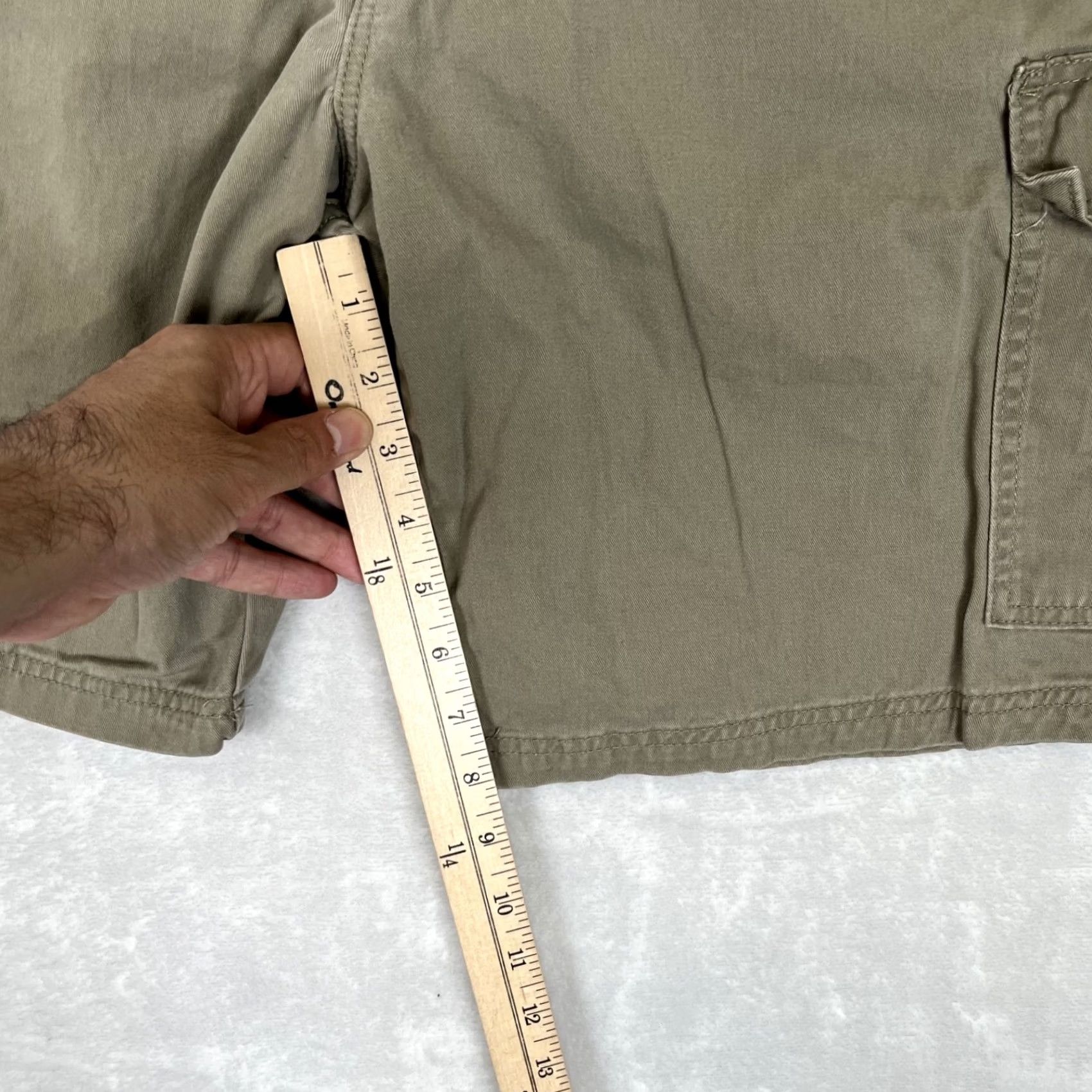 Wrangler VINTAGE Wrangler Shorts Mens 36 Khaki Brown Cargo Stretch 10 Inseam Utility Y2K Size US 36 / EU 52 - 2 Thumbnail