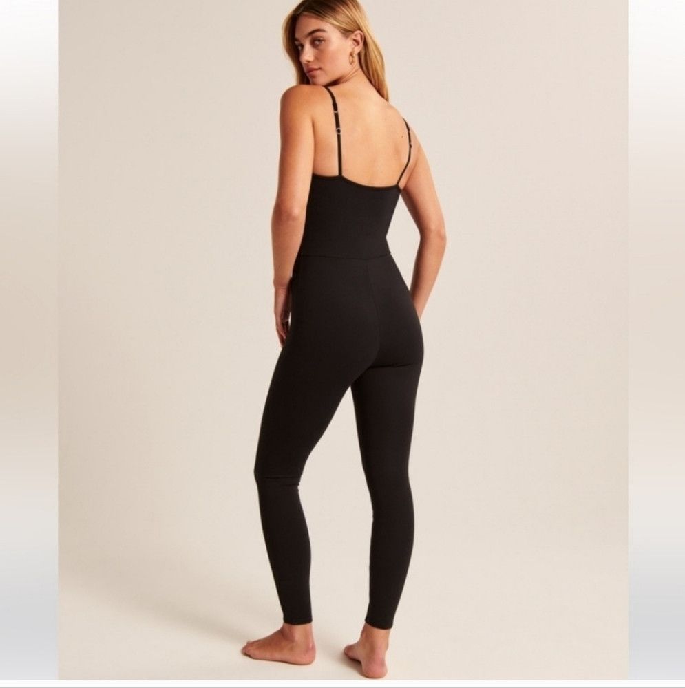 Abercrombie & Fitch ABERCROMBIE & FITCH | Ponte Jumpsuit Unitard Black Sz MEDIU Size 32" / US 10 / IT 46 - 2 Thumbnail