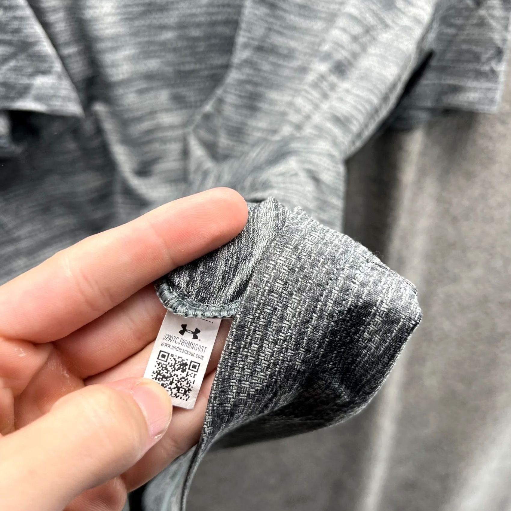 Under Armour VINTAGE Under Armour Polo Shirt Men L Gray Heather Polo Shirt Gray Mens Regular Short Sleeve Collared Button Size US L / EU 52-54 / 3 - 3 Thumbnail