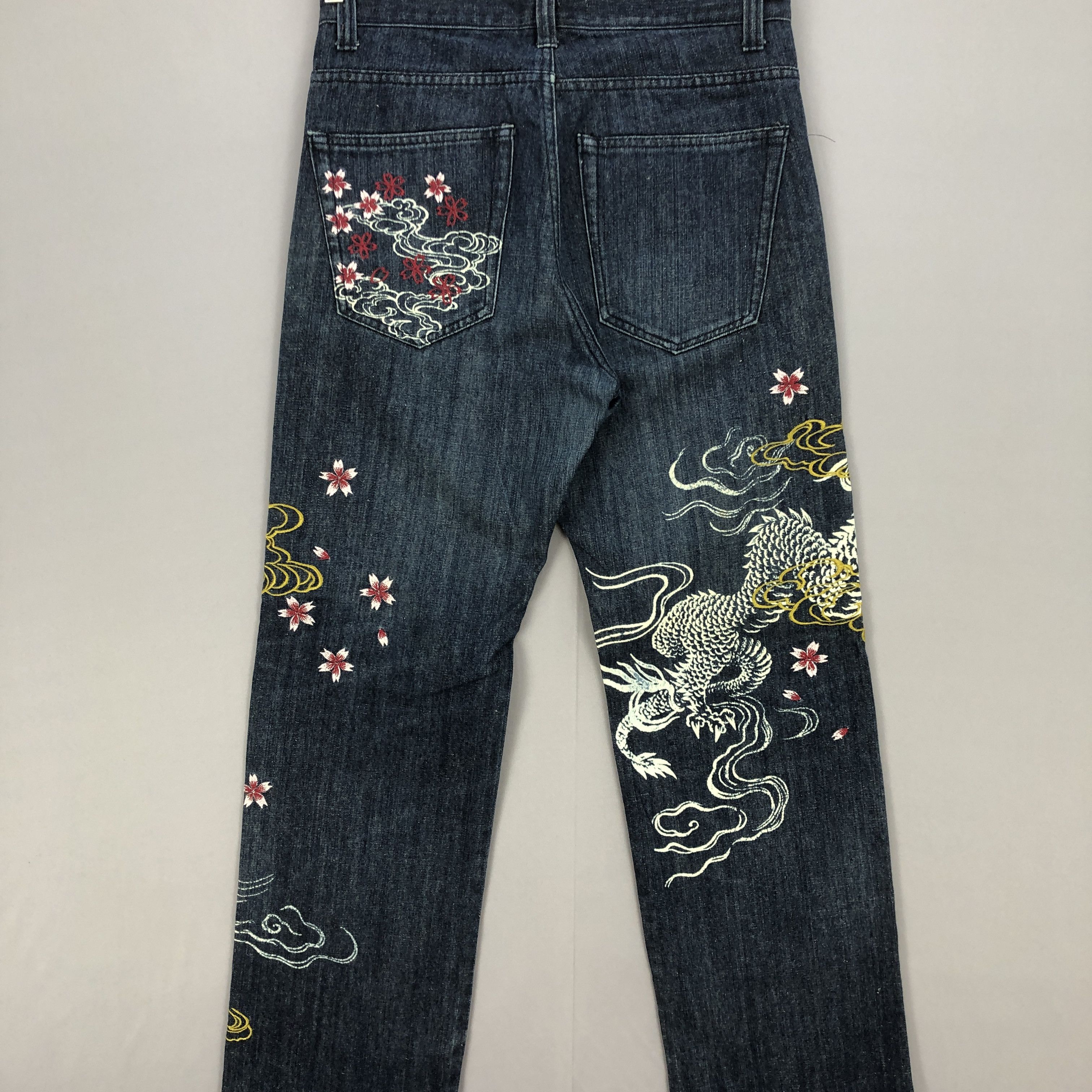 Japanese Brand Vintage Vomanie Japan Jeans Dragon Sukajan Designer Denim Size US 30 / EU 46 - 4 Thumbnail