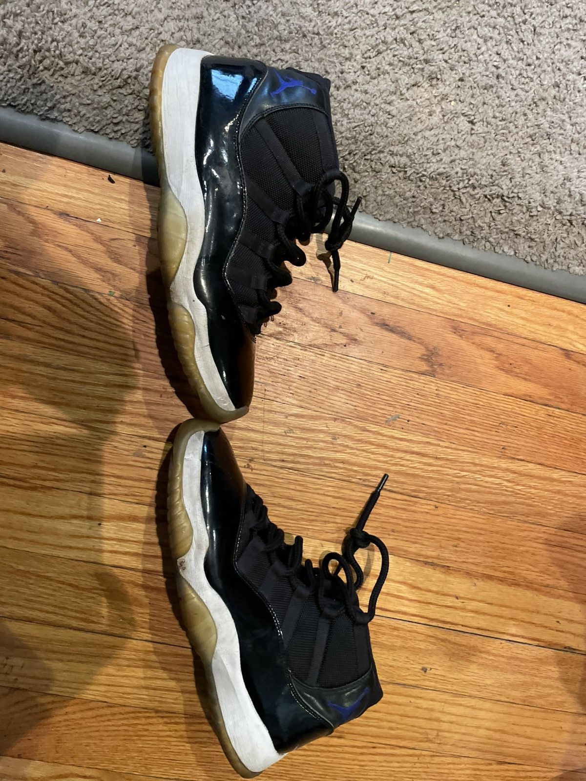 Jordan Brand Jordan 11s Size US 9 / EU 42 - 4 Thumbnail