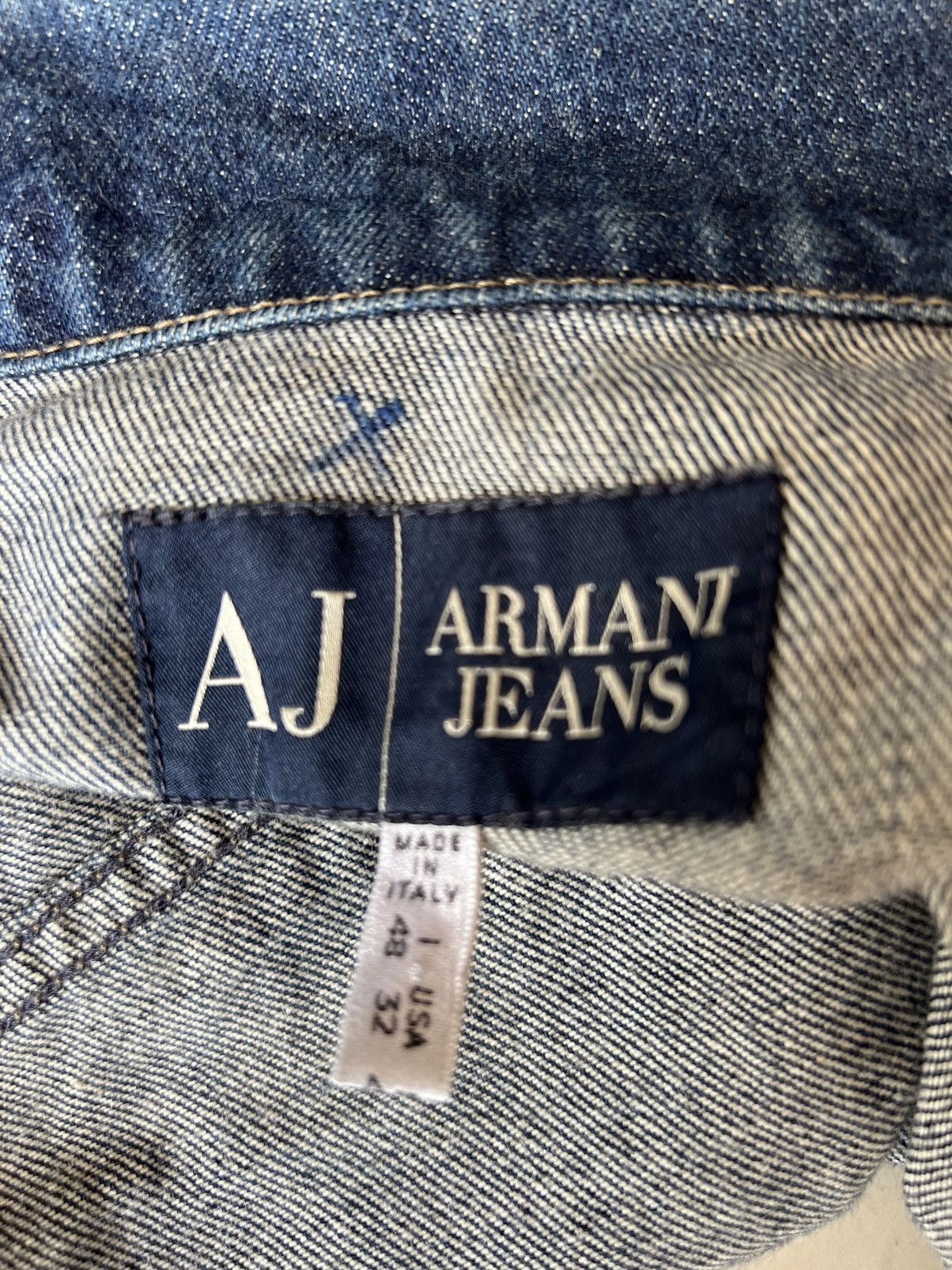 Armani AJ Armani Jeans Indigo 002 Series Denim Trucker Jacket Size US M / EU 48-50 / 2 - 24 Thumbnail