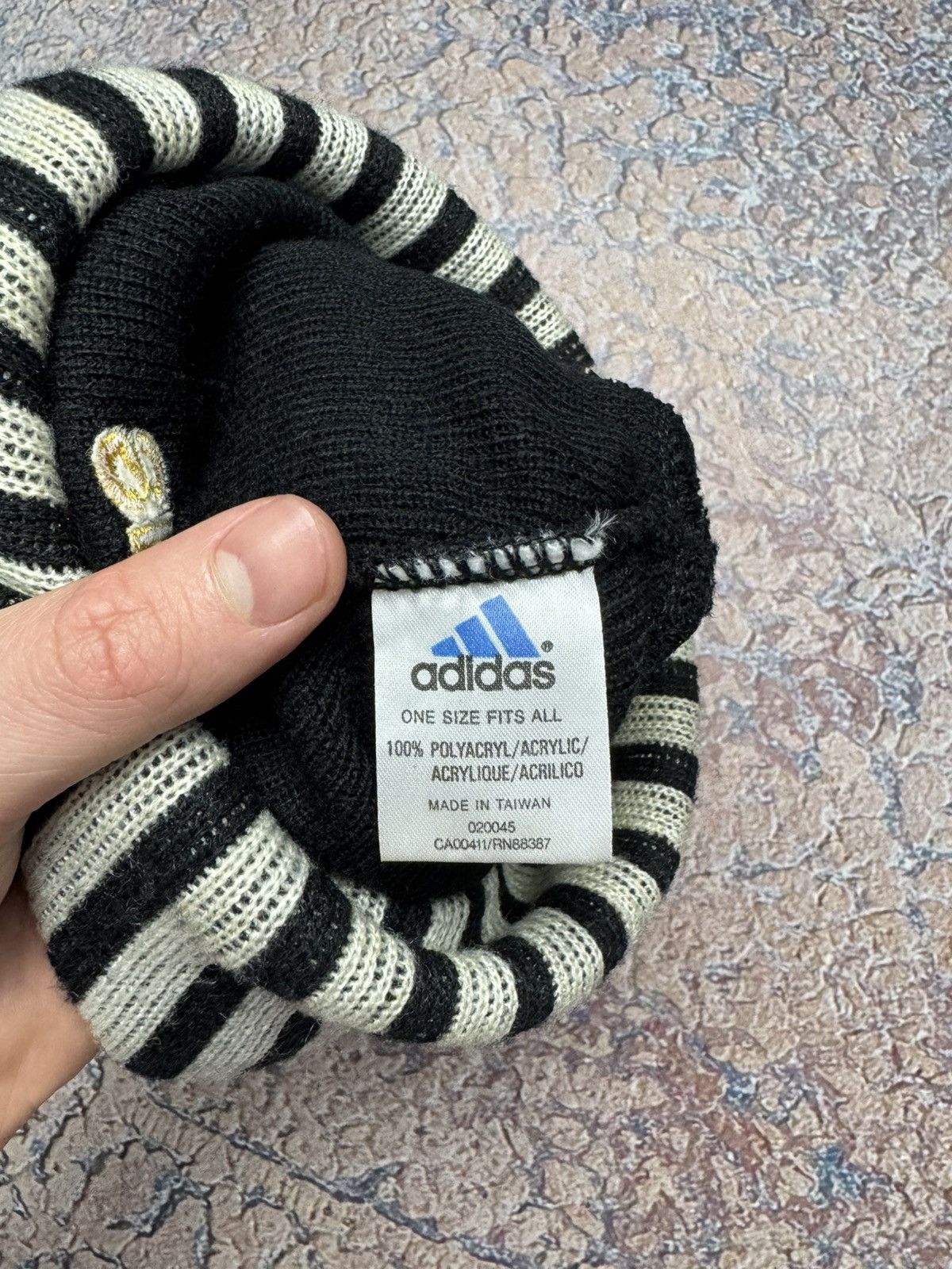 Vintage Newcastle United FC Football Soccer Winter Hat Size ONE SIZE - 3 Thumbnail