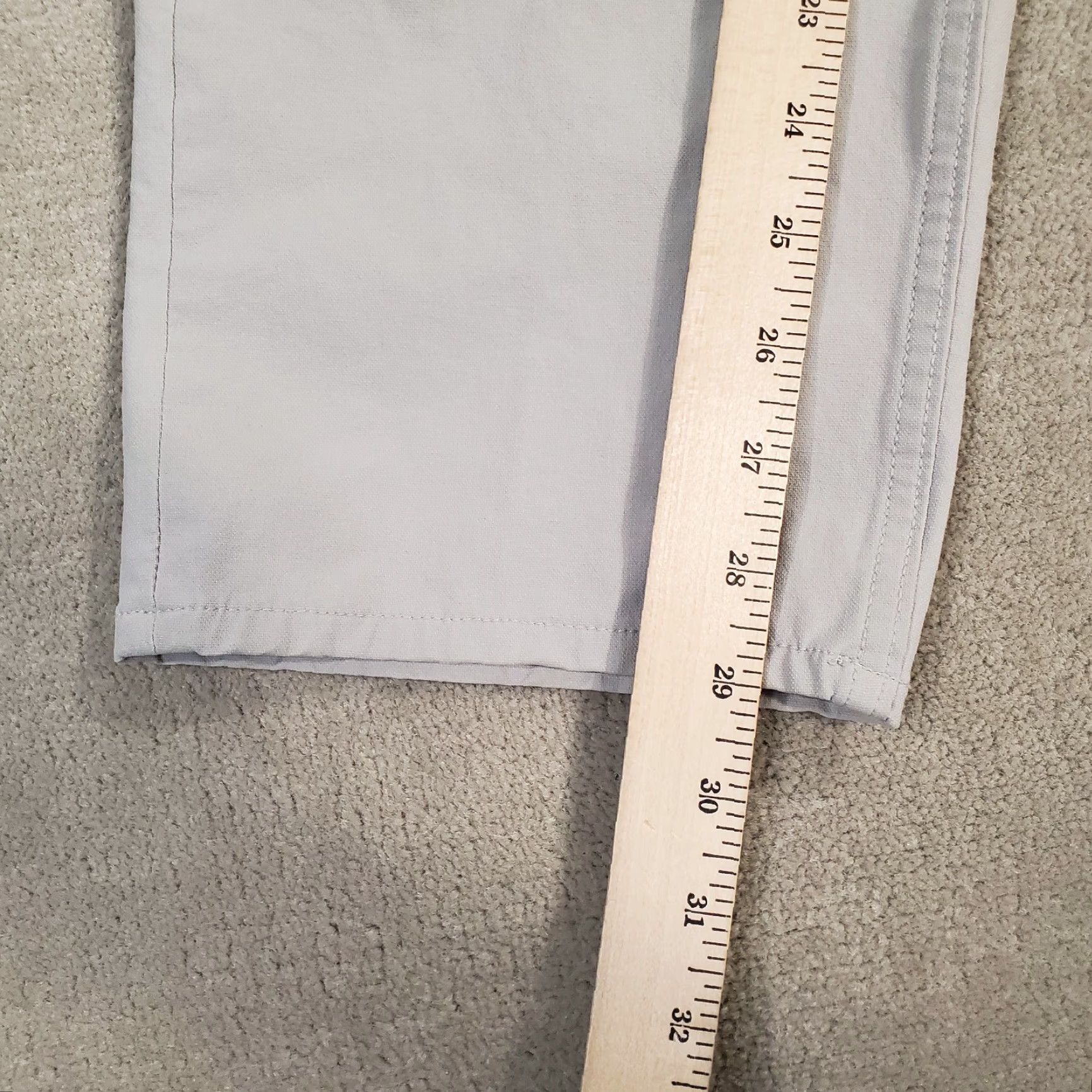 Vineyard Vines **Vineyard Vines Mens Regular Fit Chino Pants 35x30 Beige Stretch** User: **Vineyard Vines Mens Regular Fit 35 Waist Chino Pants Beige Stretch** Size US 35 - 5 Thumbnail