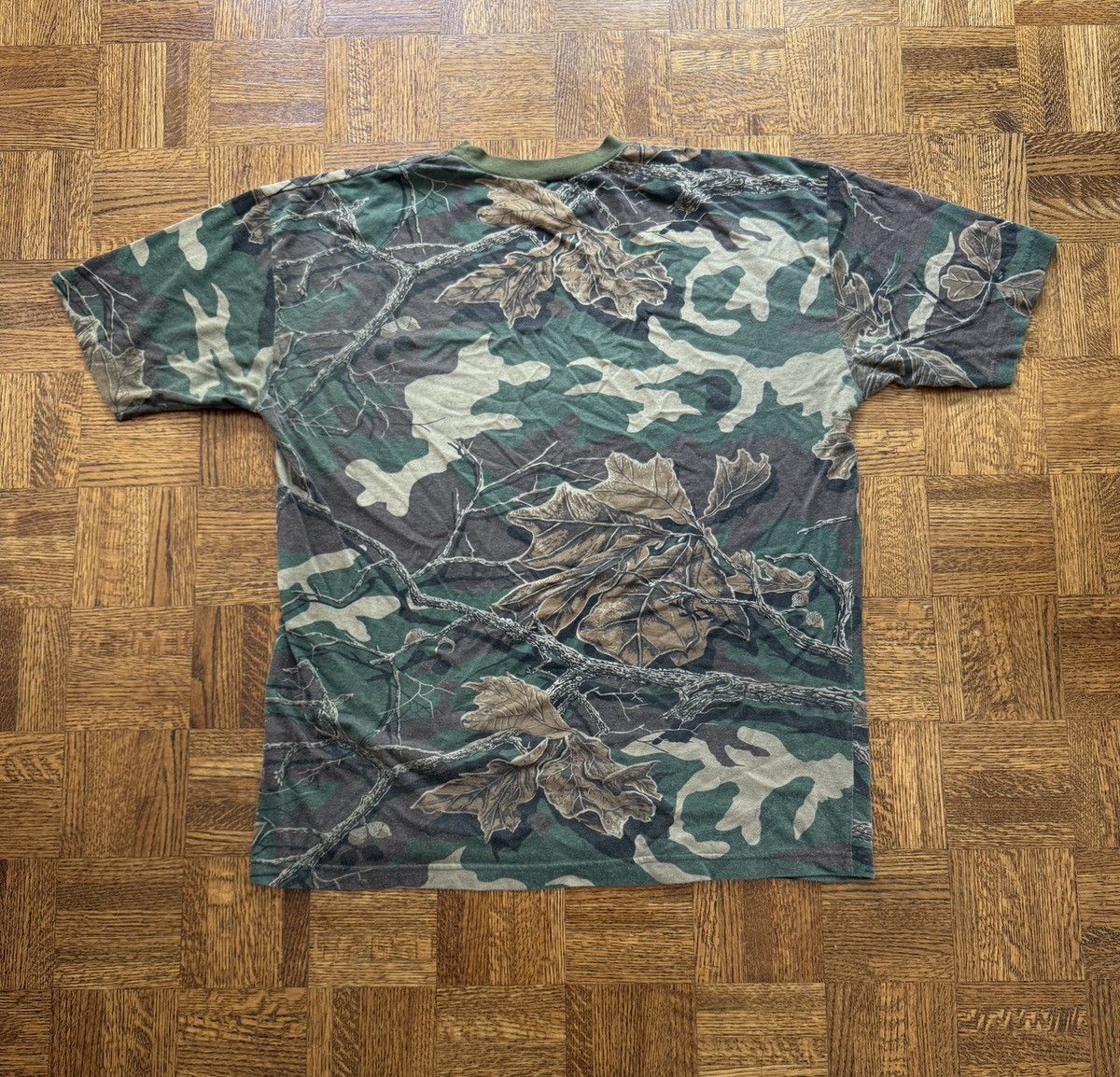 Vintage Vintage Camouflage Graphic Tee Size US XL / EU 56 / 4 - 2 Thumbnail
