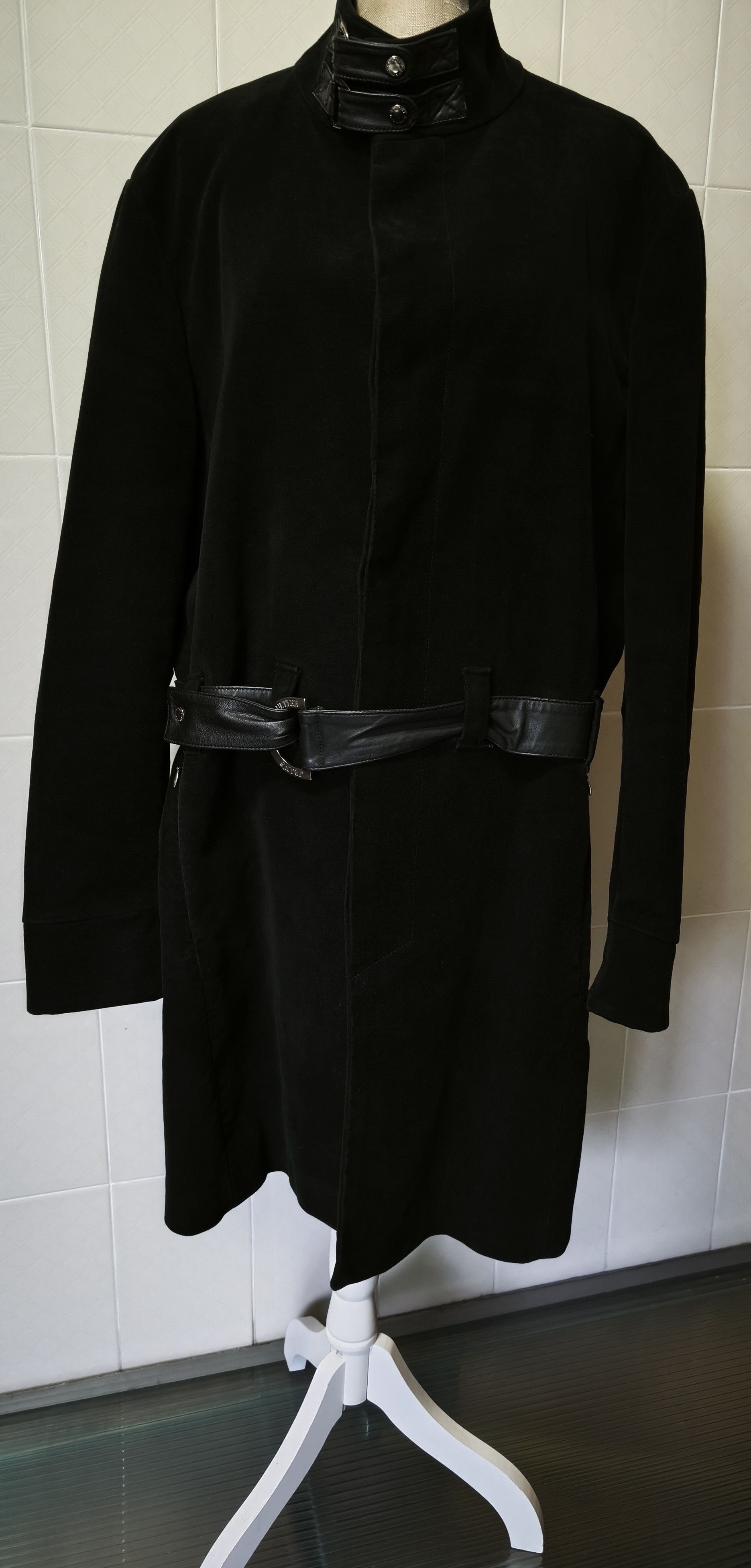 Jean Paul Gaultier Black velvet coat with black leather straps Size US L / EU 52-54 / 3 - 22 Thumbnail