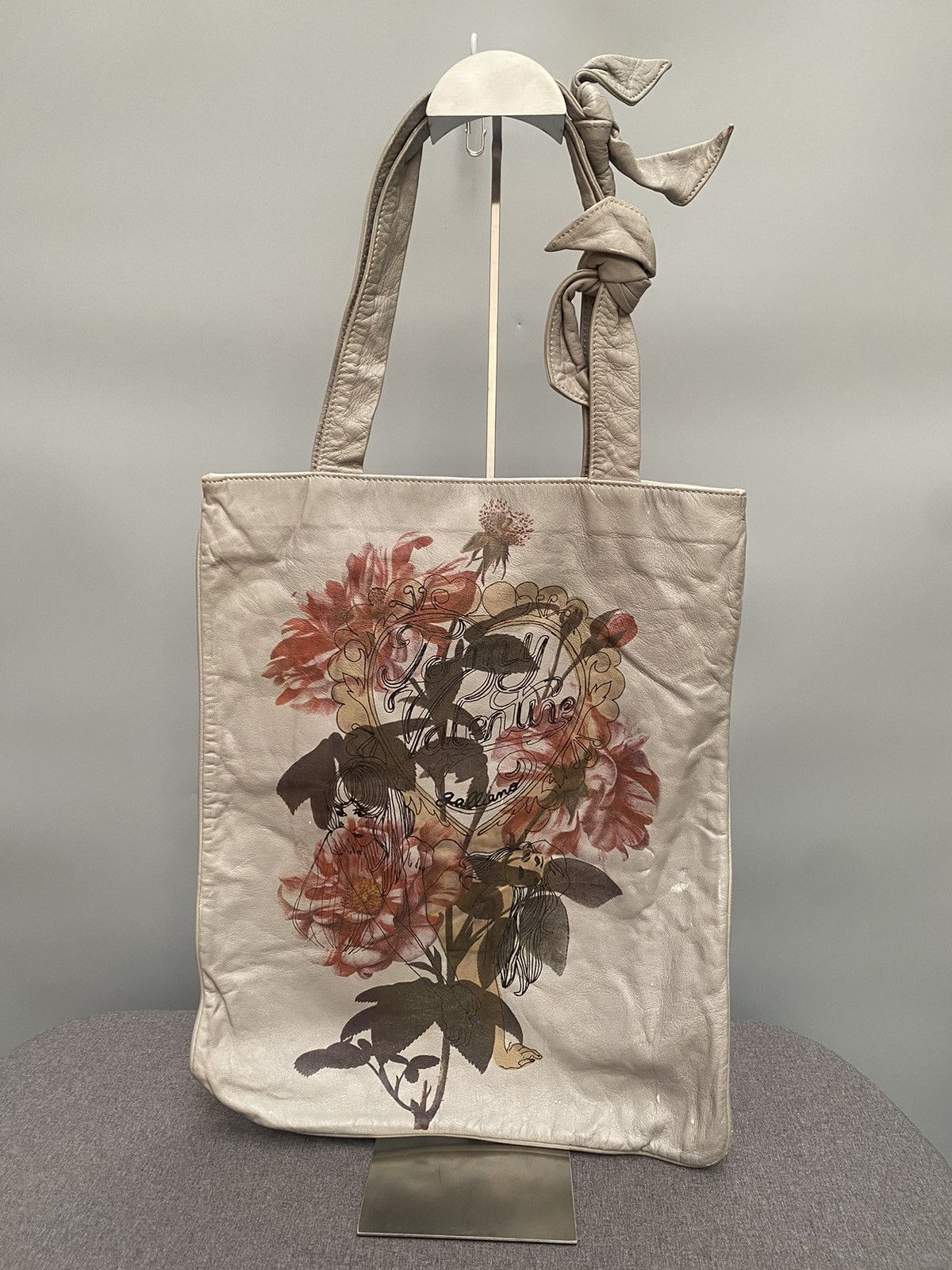 John Galliano S/S 2010 Leather Painted Tote Bag Size ONE SIZE - 1 Thumbnail