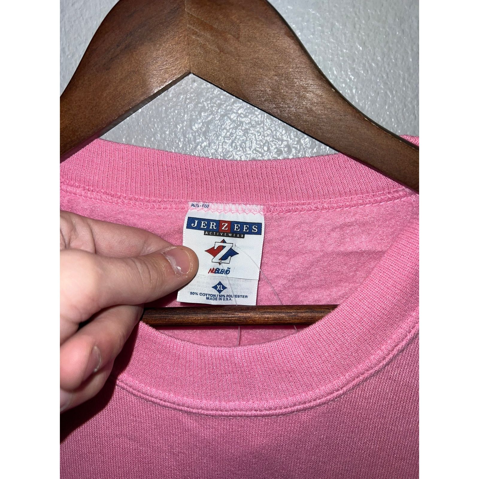Vintage Vintage Utah Sweatshirt Winter Pink Crewneck Jerzees 90s XL Size US XL / EU 56 / 4 - 7 Thumbnail