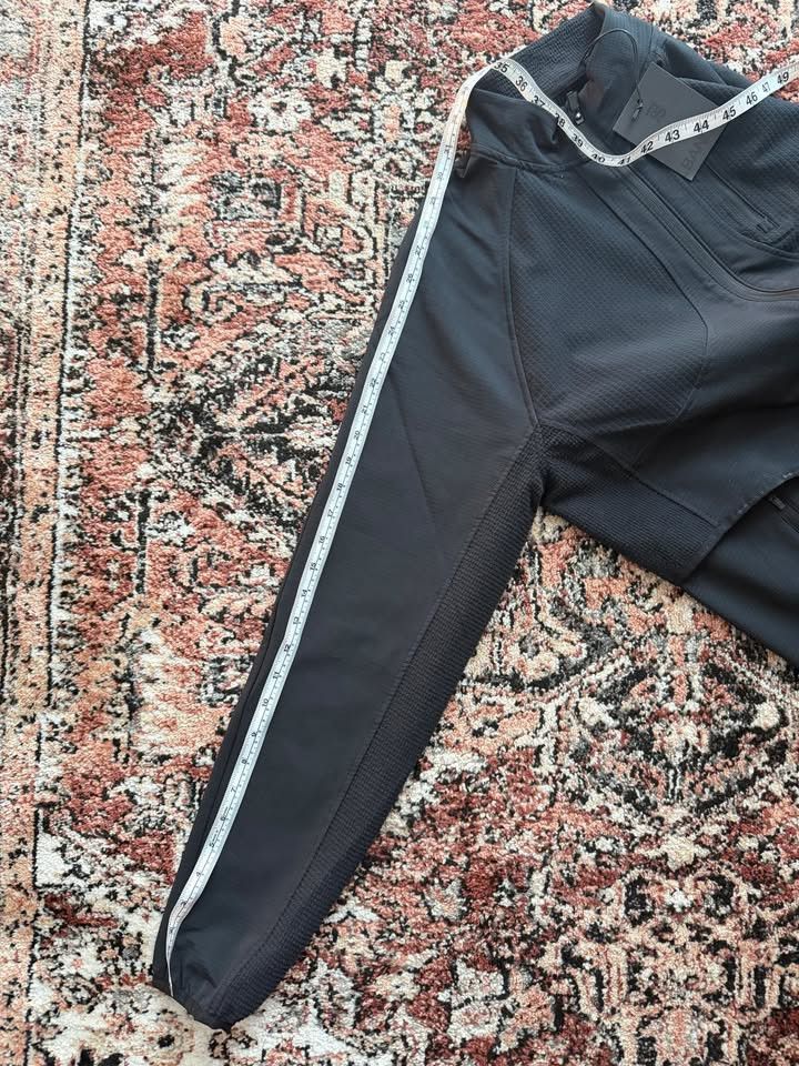 Brandit Next Gen Windproof AuraGridTM Jacket (Brand New) Size US M / EU 48-50 / 2 - 6 Thumbnail