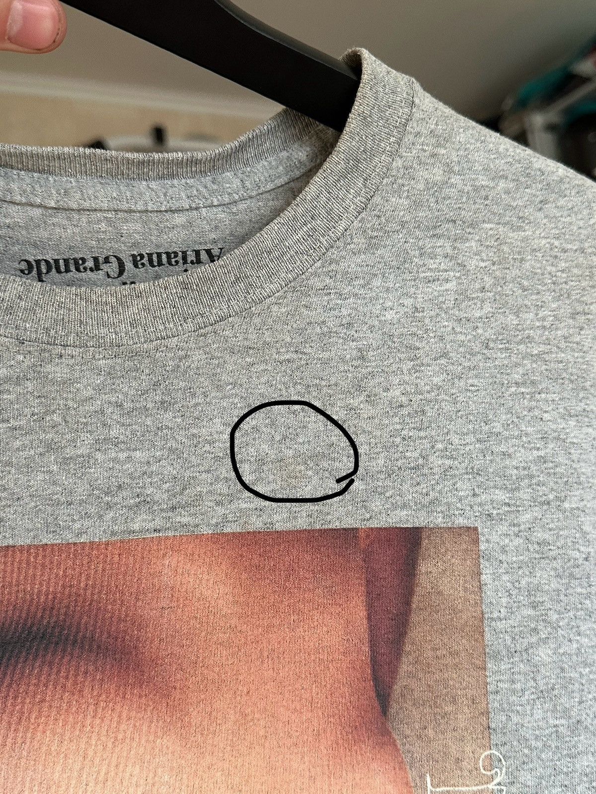 Rap Tees 🔥 Ariana Grande Sweetener 2018 Album Music Tour T Shirt Size US M / EU 48-50 / 2 - 6 Thumbnail