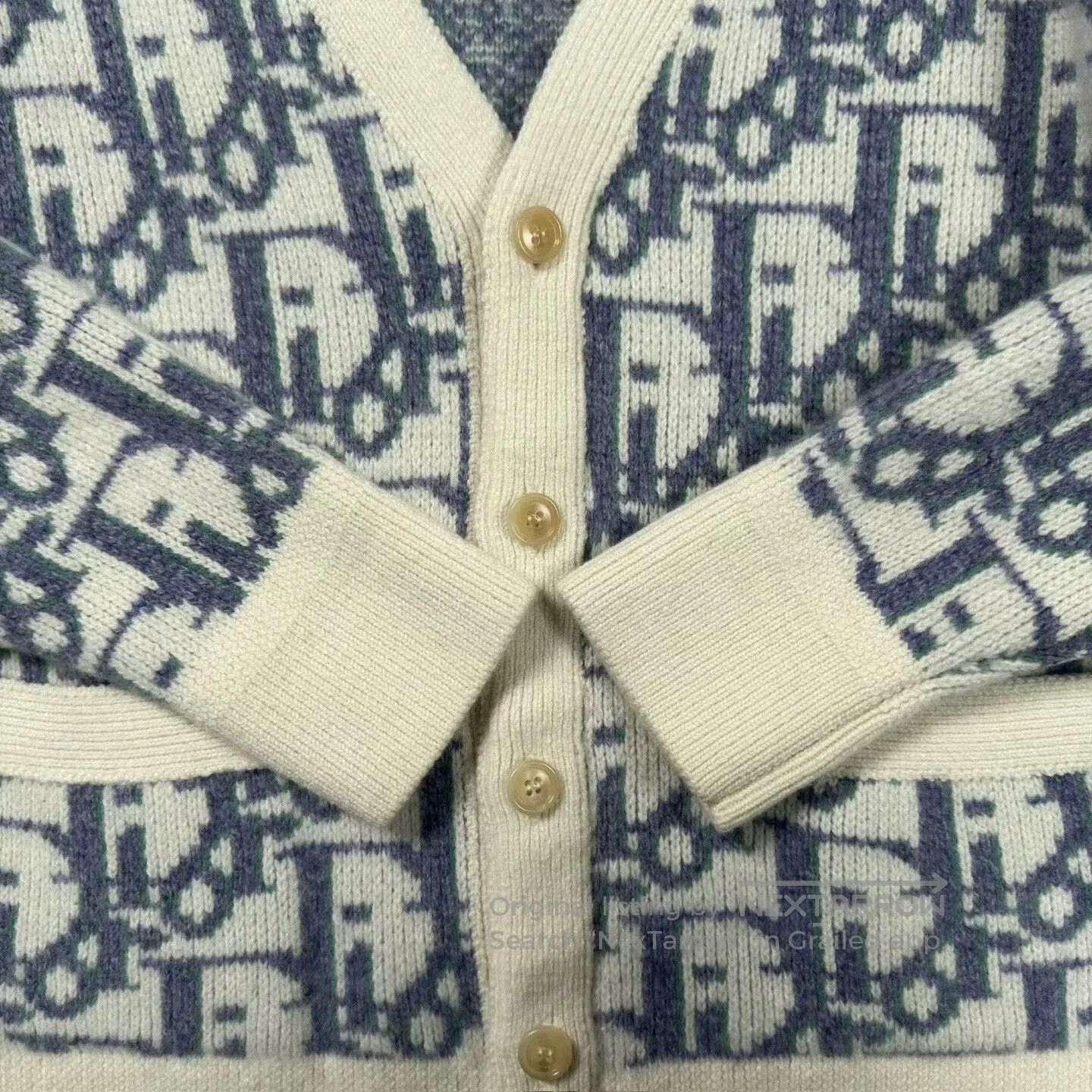 Dior dior white blue wool cardigan size m. Size US M / EU 48-50 / 2 - 5 Thumbnail