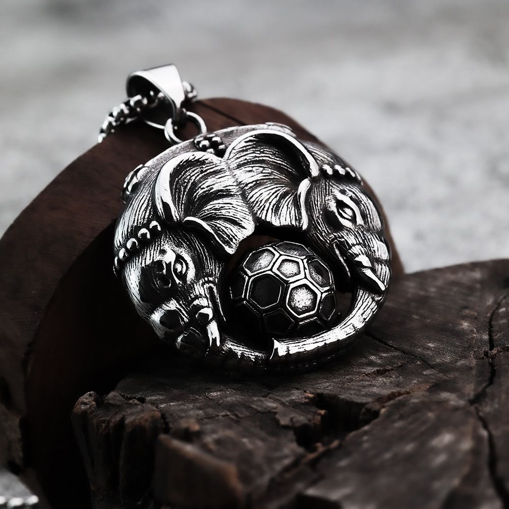 Jewelry × Vintage Elephant Football Necklace Size ONE SIZE - 2 Thumbnail