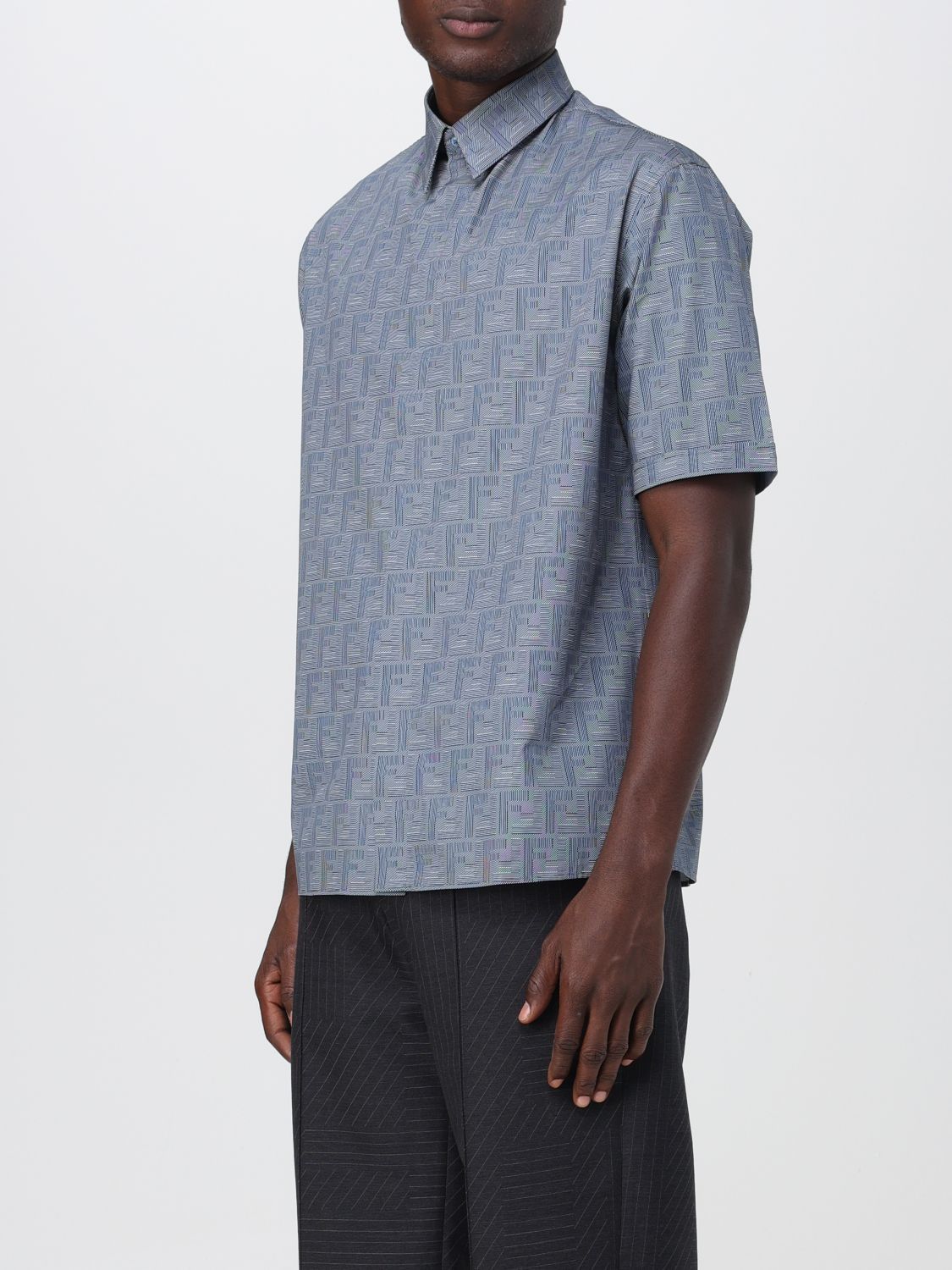 Fendi o1s1wg110125 Shirt in Grey Size US S / EU 44-46 / 1 - 3 Thumbnail