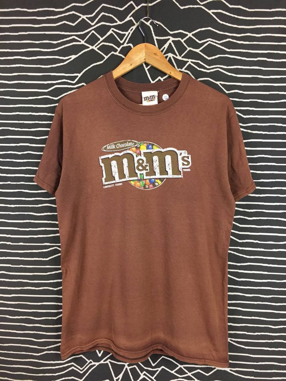 Vintage Vtg M&M's World Milk Chocolate Center Logo Promo Tee Size US M / EU 48-50 / 2 - 1 Thumbnail