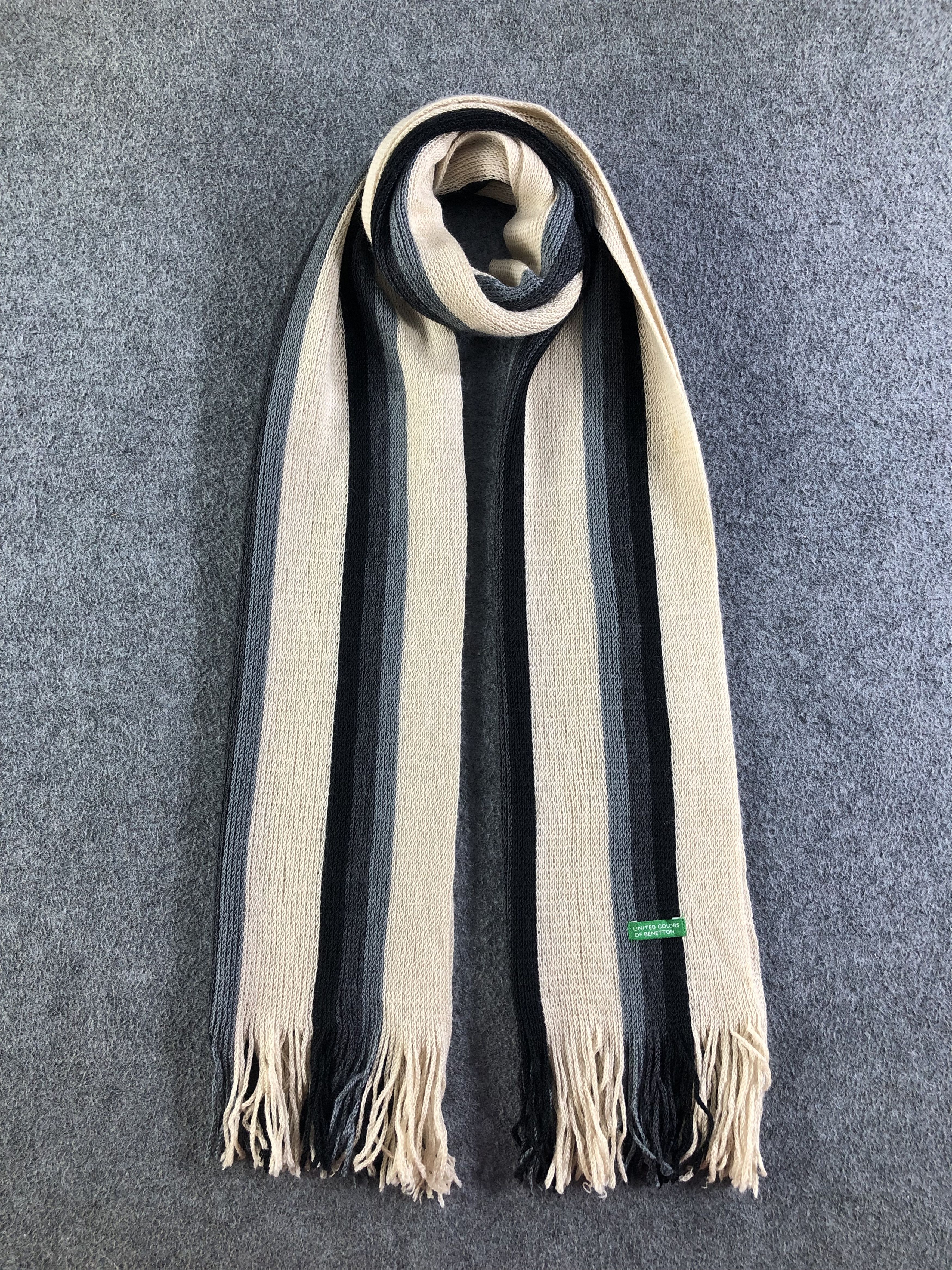 United Colors Of Benetton United Colors Of Benetton Scarf / Muffler / Neckwear Size ONE SIZE - 1 Thumbnail