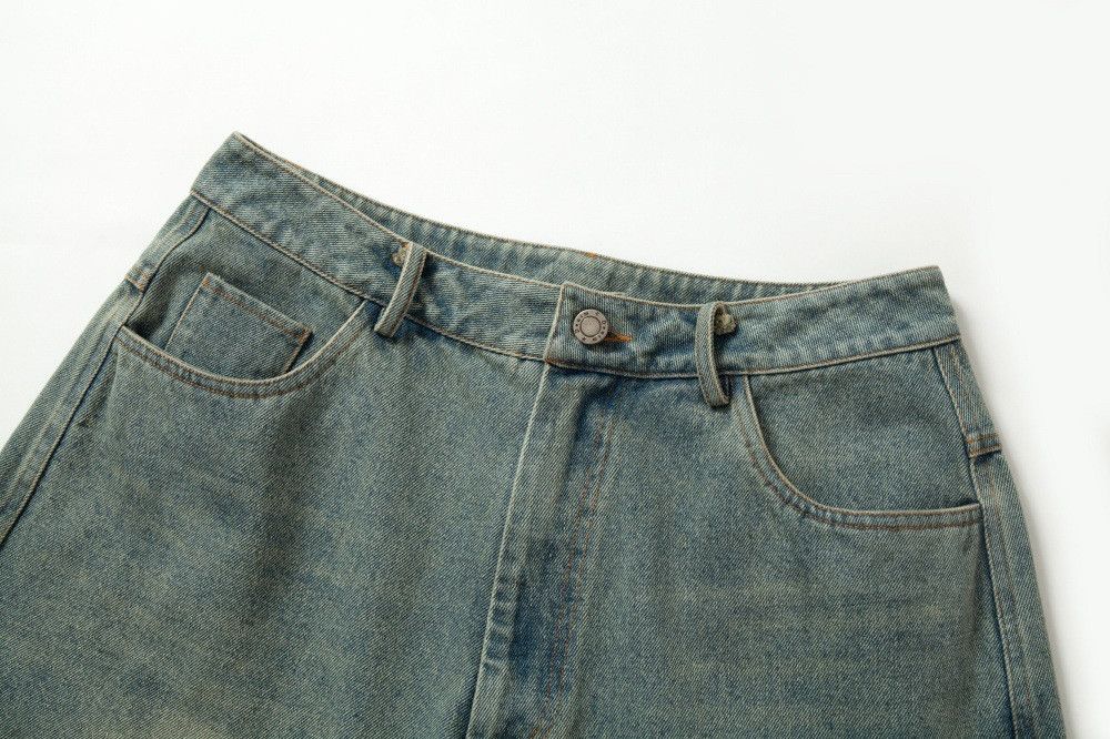 Japanese Brand × Vintage Fashion men's distressed washed gradient denim shorts Size US 32 / EU 48 - 3 Thumbnail