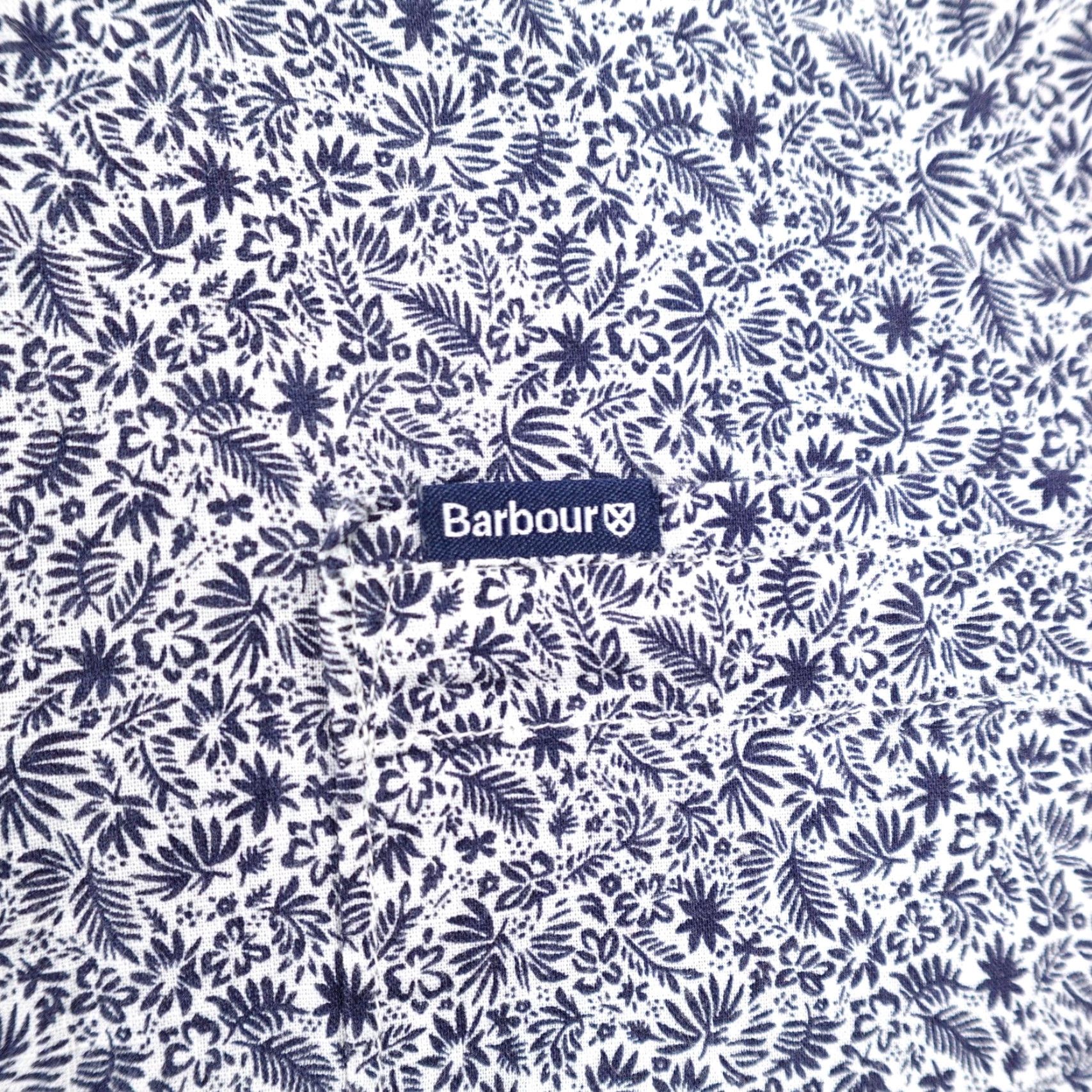 Barbour Barbour Shirt Mens 2XL Blue White Ditsy Floral Print Button-Up Camp Lightweight Shirt Size US XXL / EU 58 / 5 - 3 Thumbnail