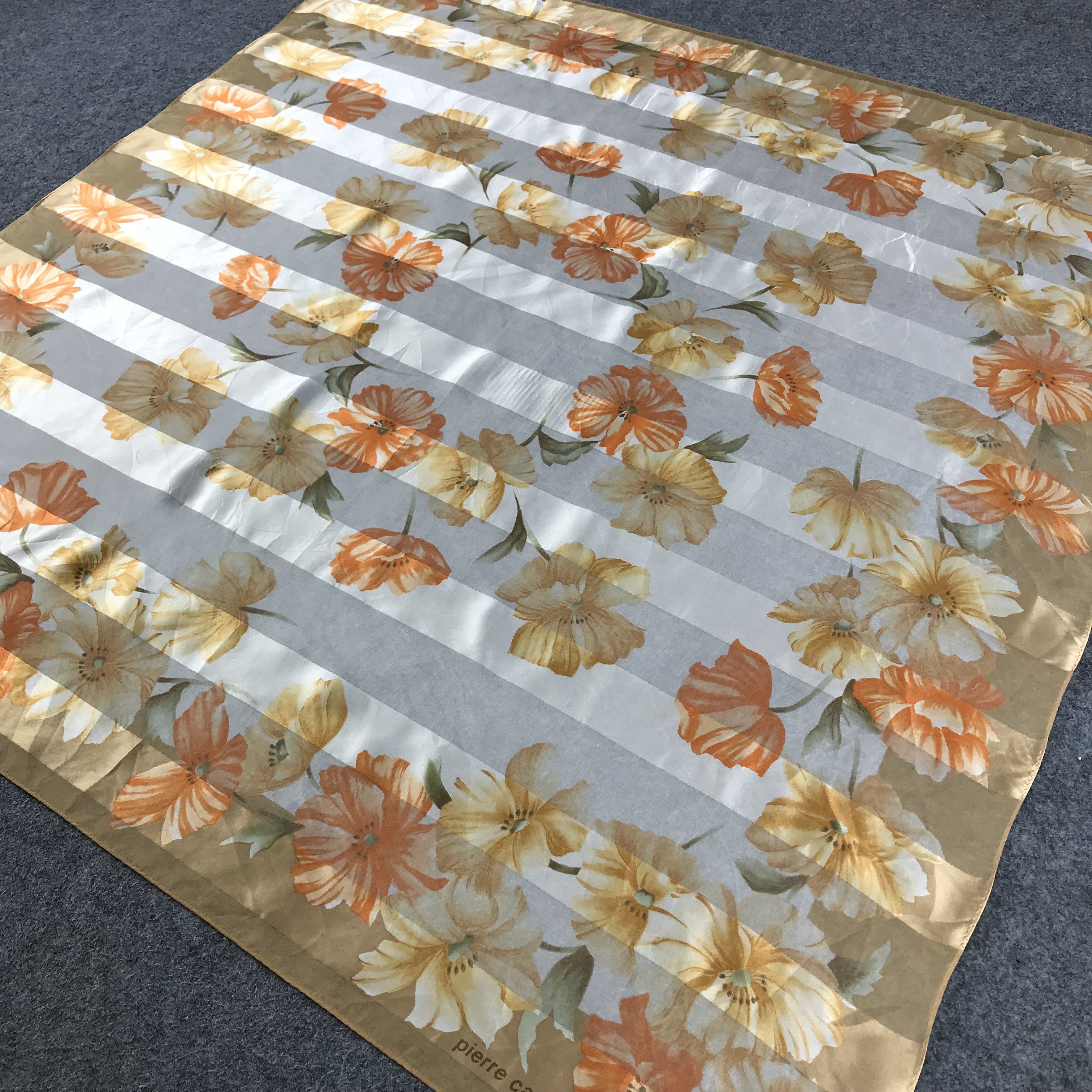 Pierre Cardin Pierre Cardin Floral Slit Thread Silk Scarf M229 Size ONE SIZE - 4 Thumbnail