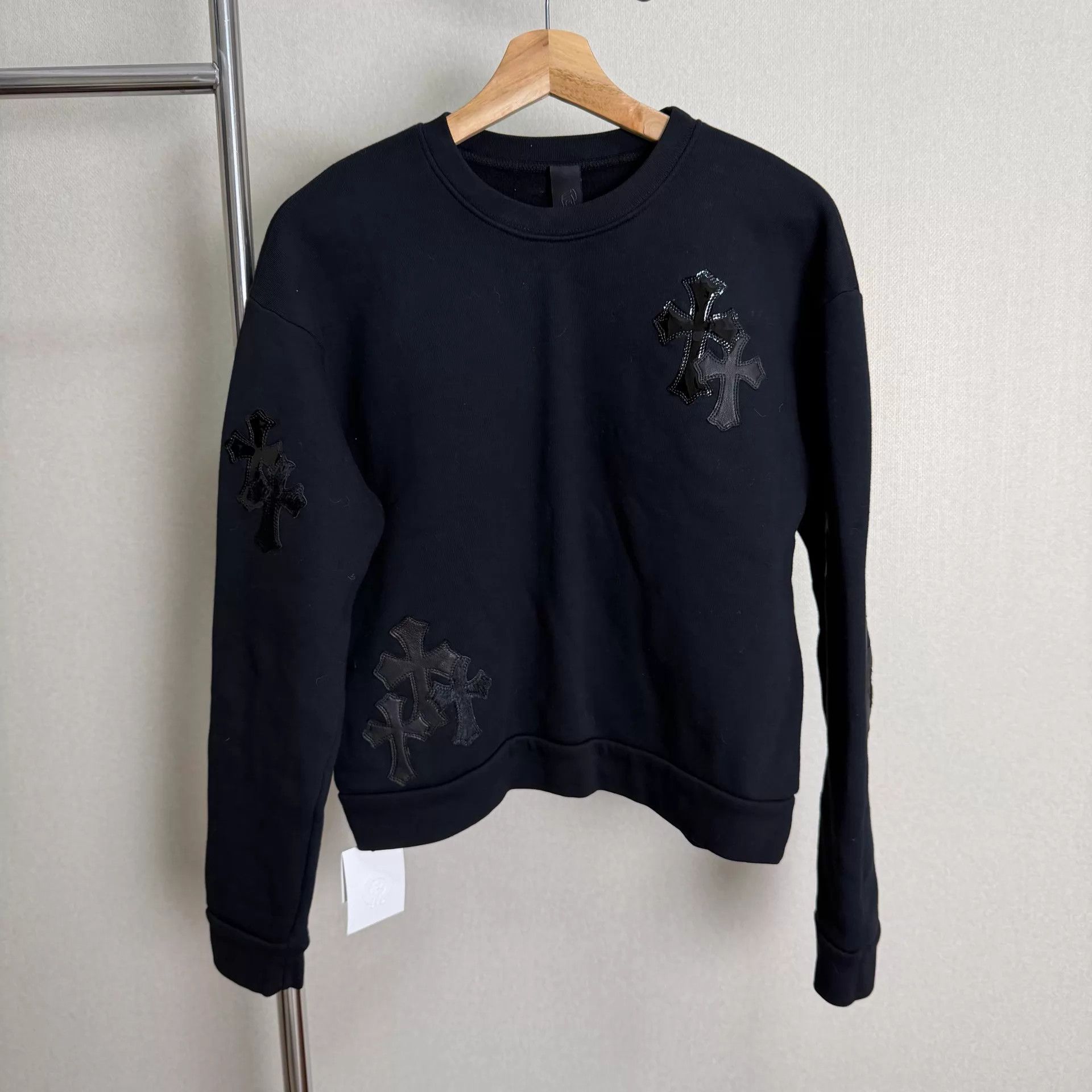 Chrome Hearts Chrome Hearts Black Leather Patch Cross Hoodie XS Size US XS / EU 42 / 0 - 1 Thumbnail