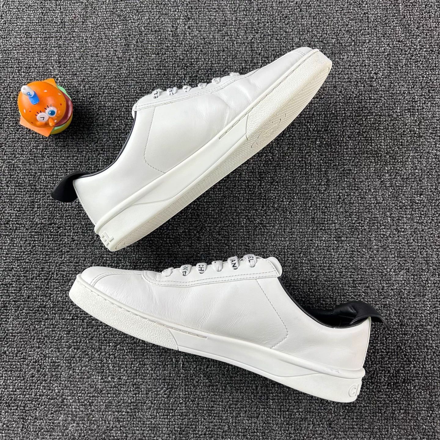 Chanel Chanel White Leather Sneakers Women's 37.5 Size US 6.5 / IT 36.5 - 3 Thumbnail