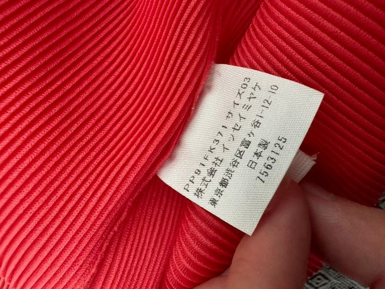 Issey Miyake issey miyake size:3 Watermelon red pleated top Size XXS / US 00 / IT 34 - 3 Thumbnail