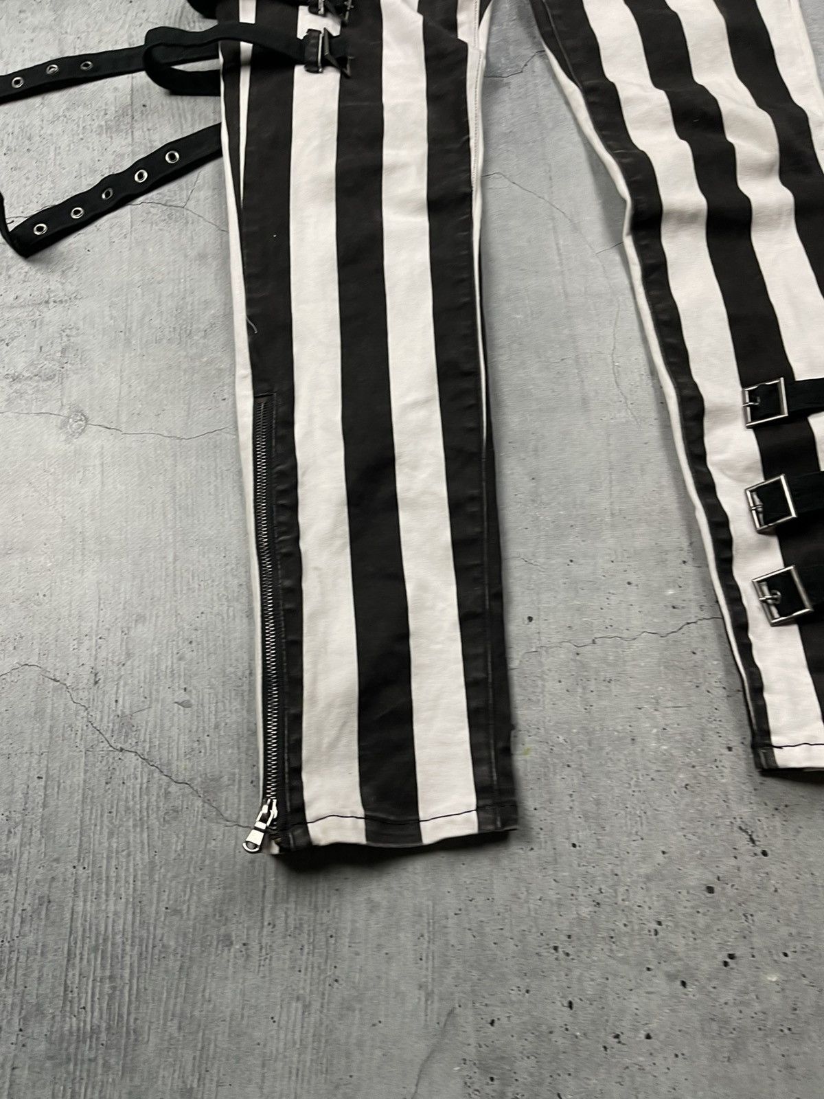 Other 🔥VERY RARE GOTHICANA BY EMP AVANT GARDE BONDAGE PANTS🔥 Size US 29 - 4 Thumbnail