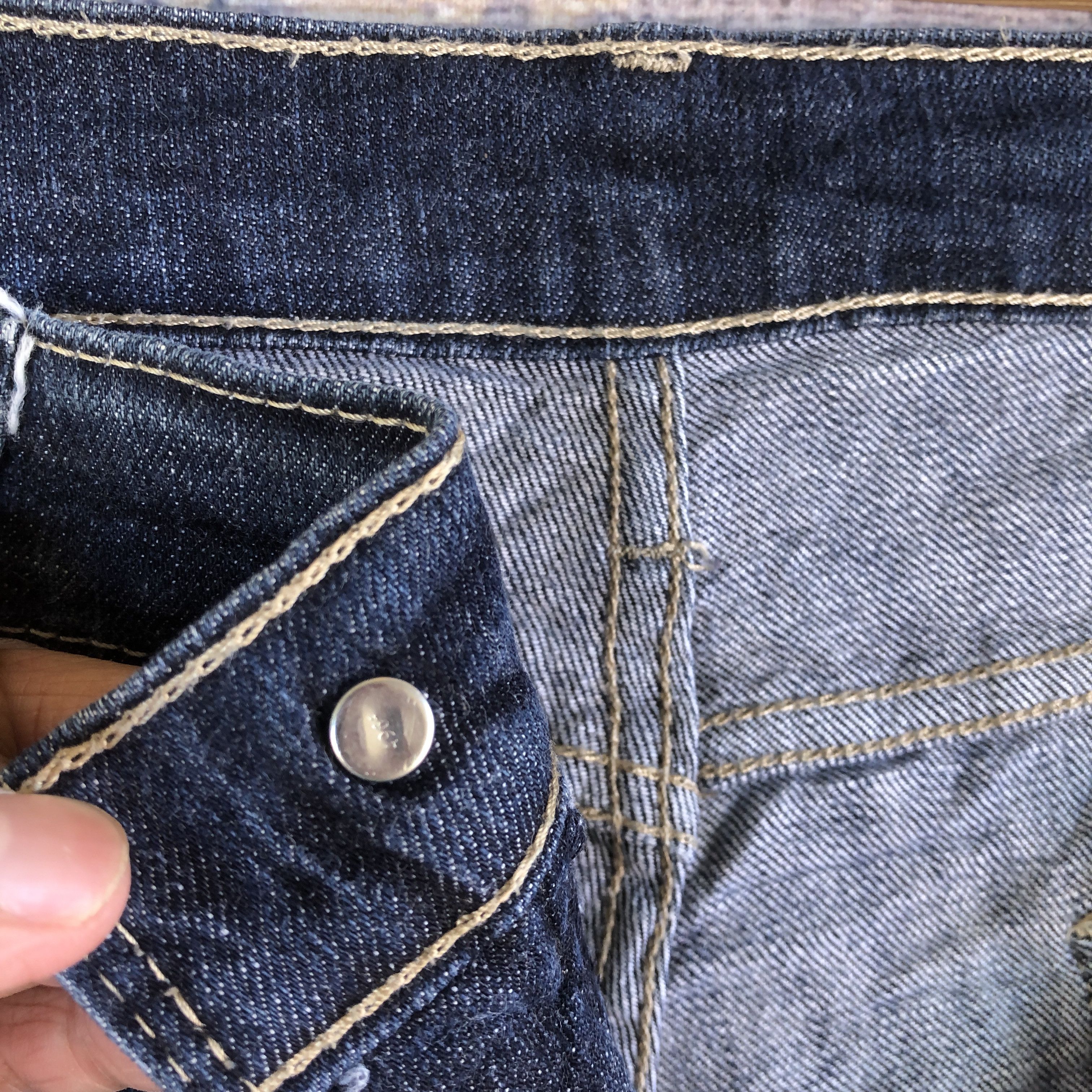 Levi's Vintage Levis 511 Distressed Jeans Levi's Slim Tapered Denim Size US 36 / EU 52 - 7 Thumbnail