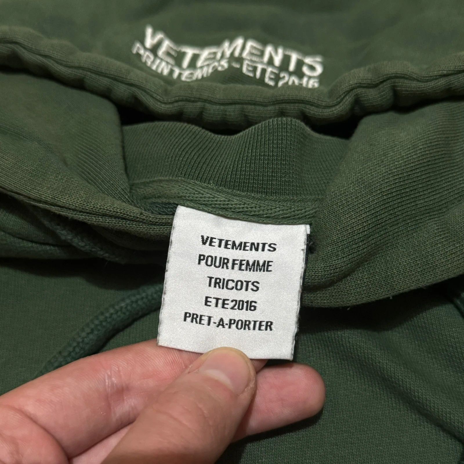 Vetements S/S 16 Vetements reversible “Polizei” cropped hoodie Size US M / EU 48-50 / 2 - 12 Thumbnail