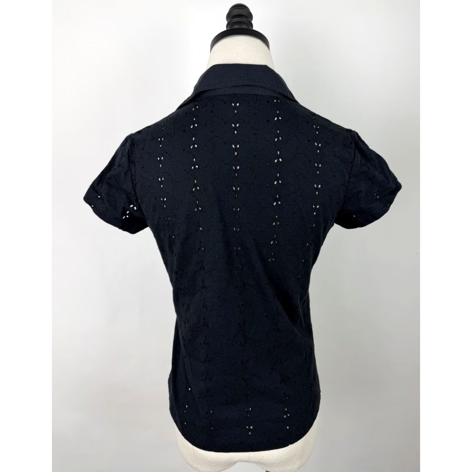 Vintage VINTAGE St. John's Bay Shirt Womens S Black Eyelet Collared Jersey Knit 90s Y2K Blouse Size S / US 4 / IT 40 - 5 Thumbnail
