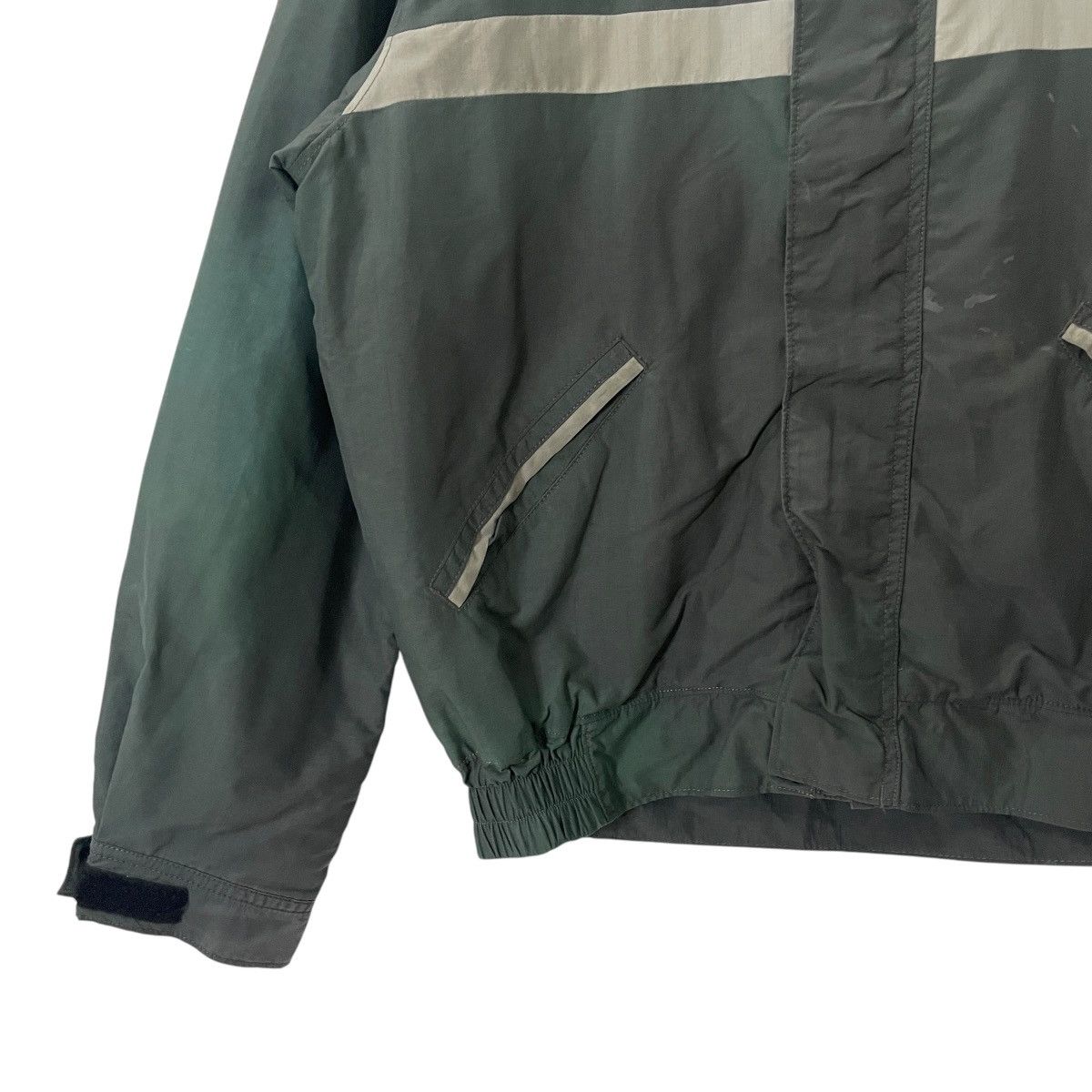 BMW Vintage Bmw Zipper Ups Jacket Size US L / EU 52-54 / 3 - 3 Thumbnail